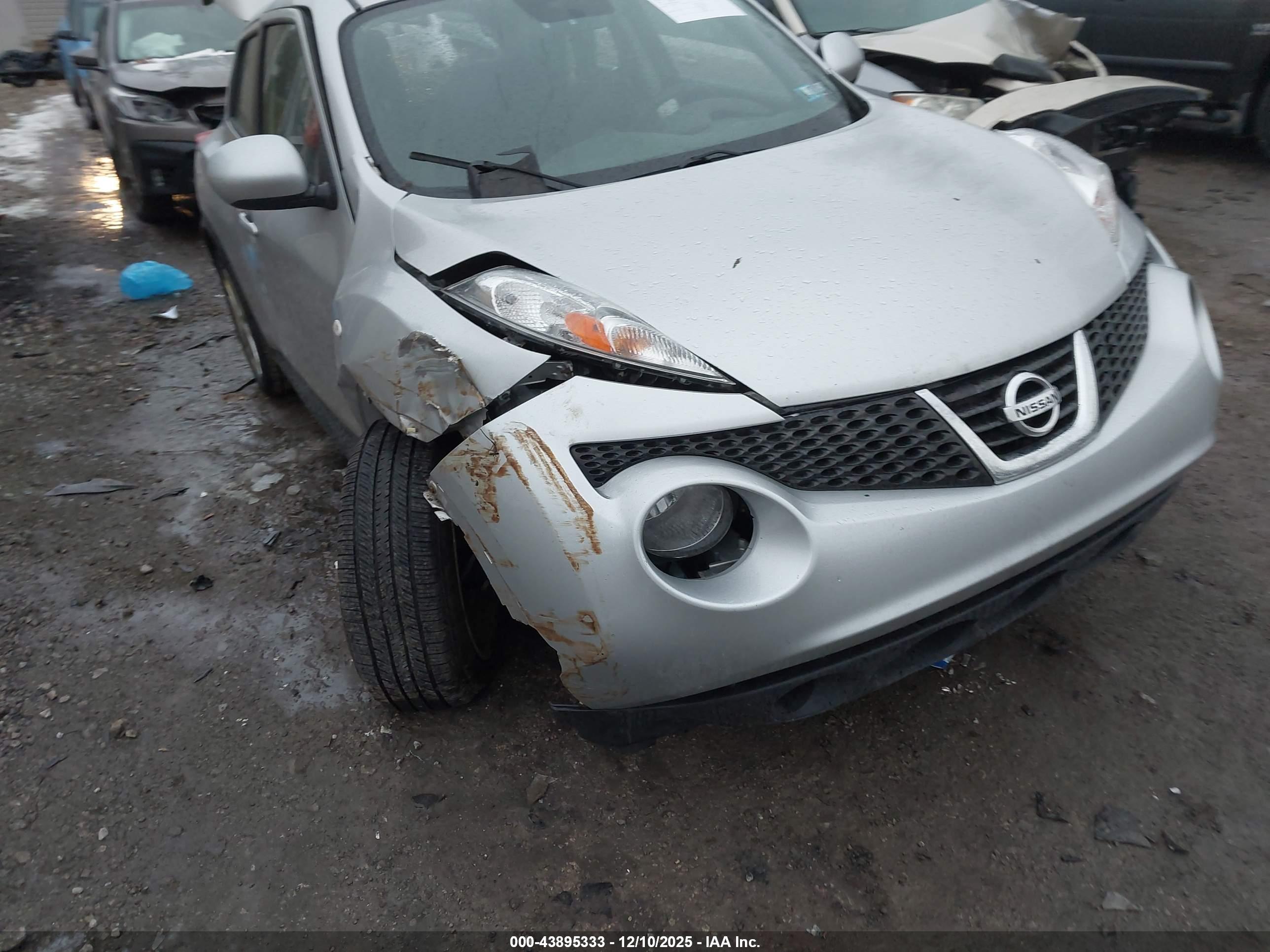 NISSAN JUKE image 6