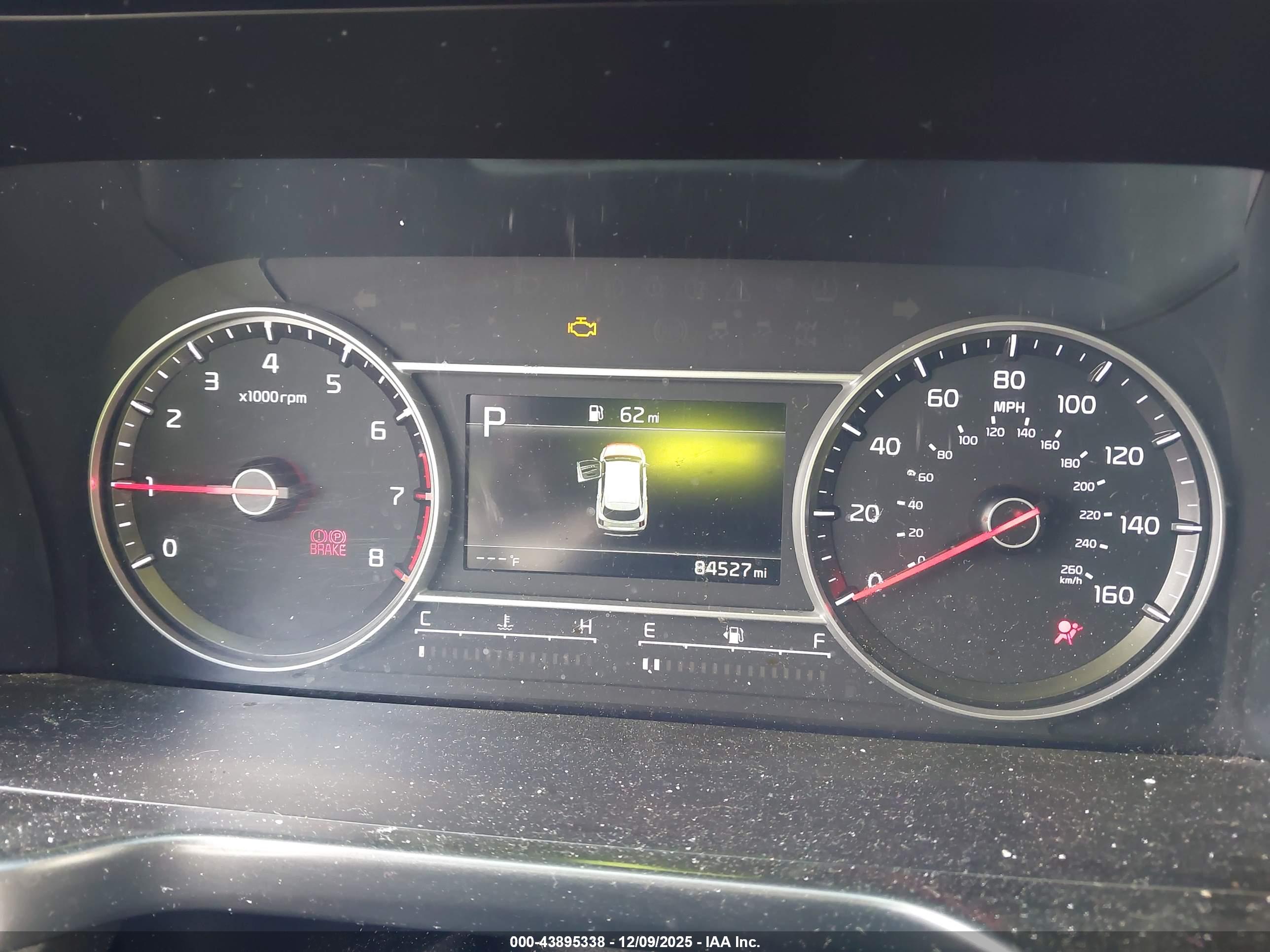 KIA SORENTO image 7