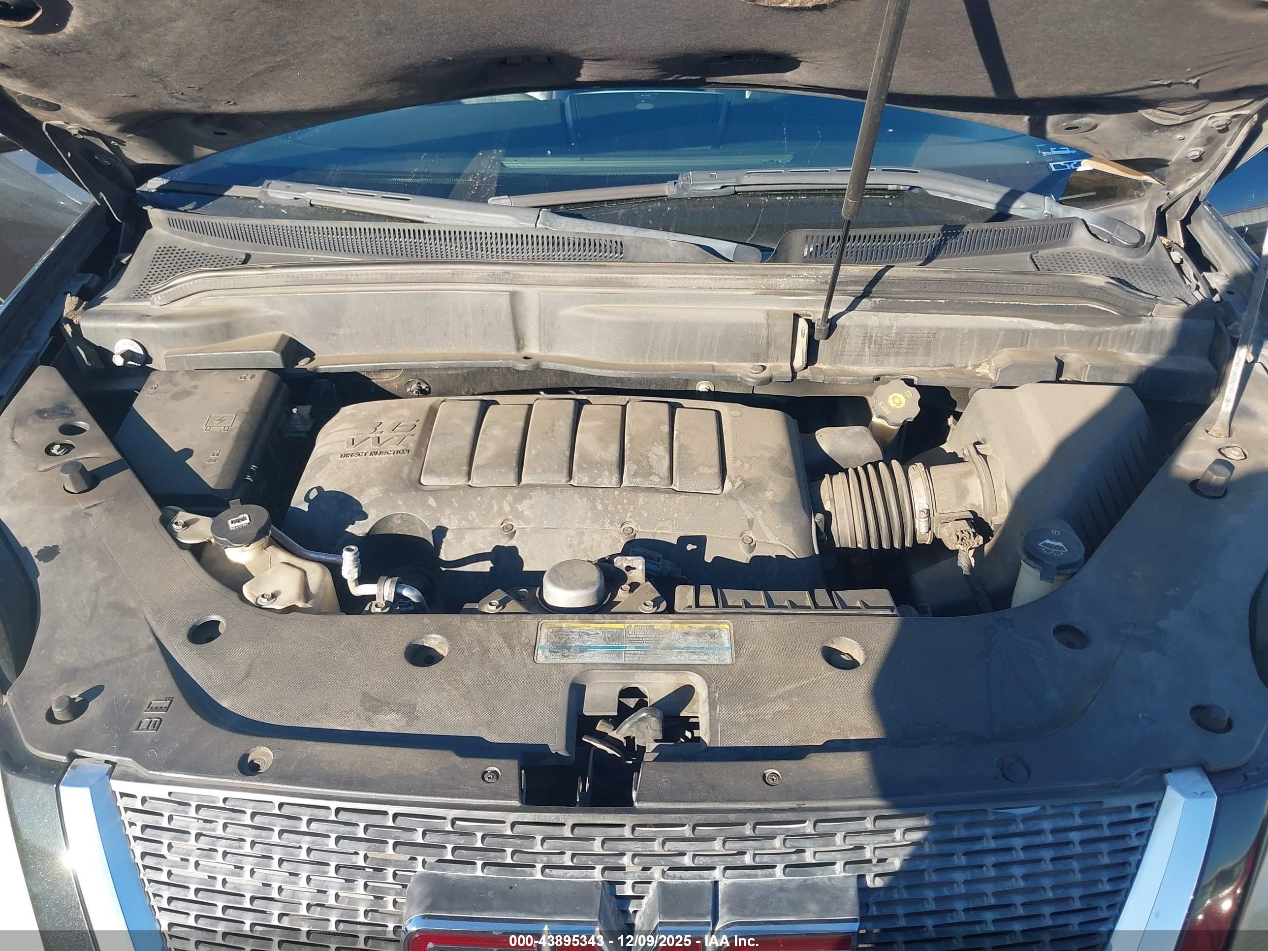 GMC ACADIA image 10