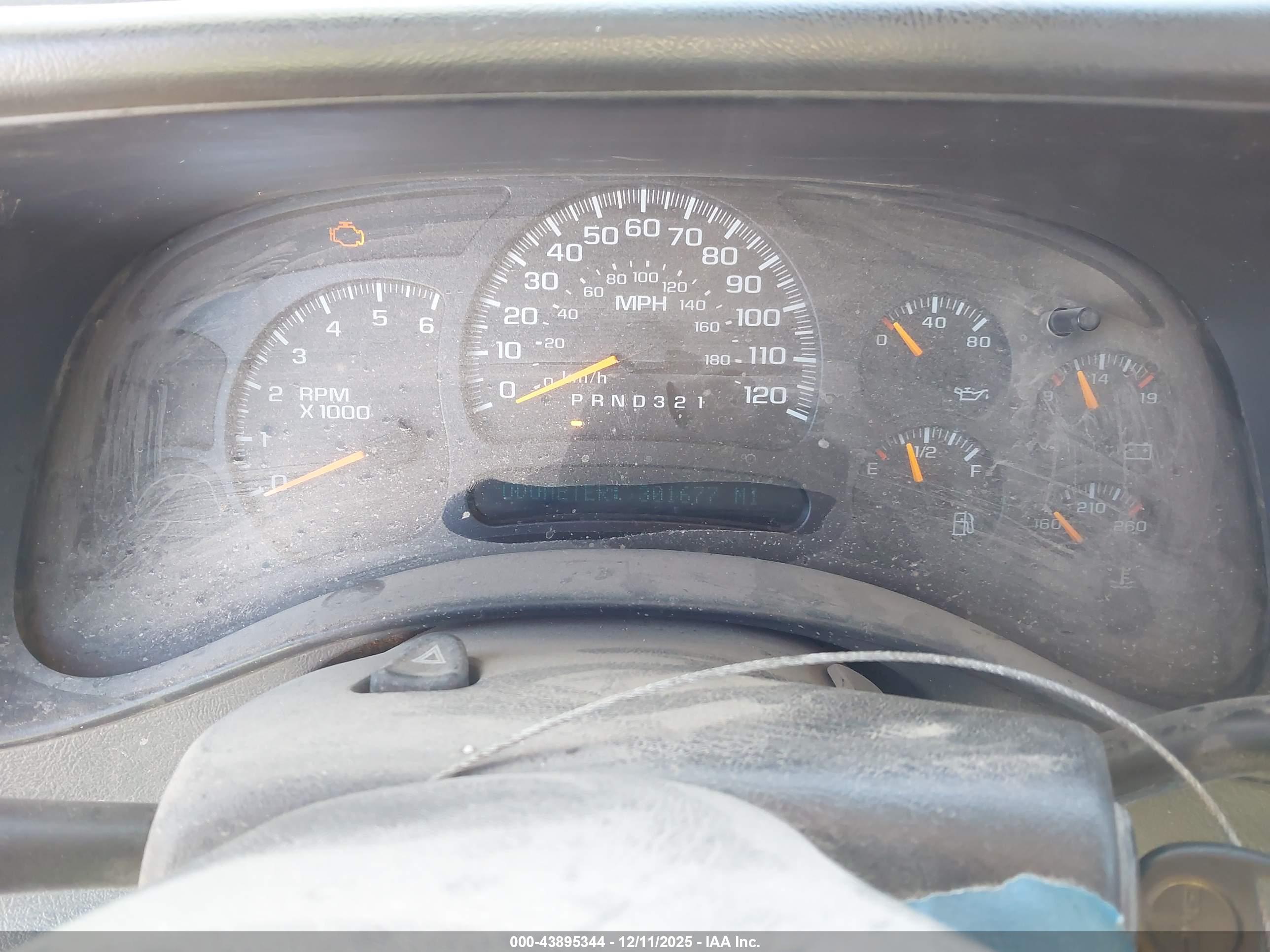 GMC SIERRA image 7