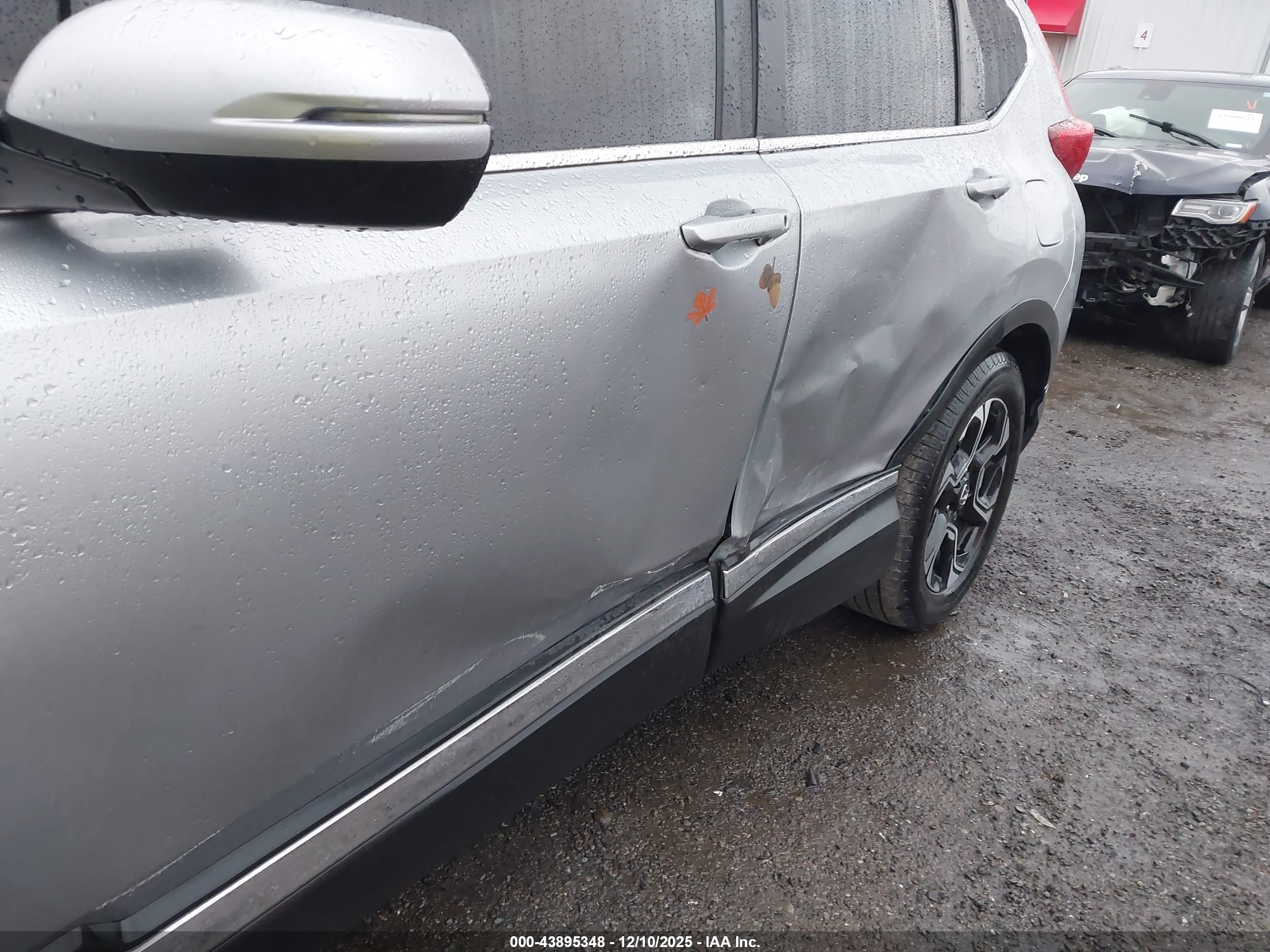 HONDA CR-V image 6