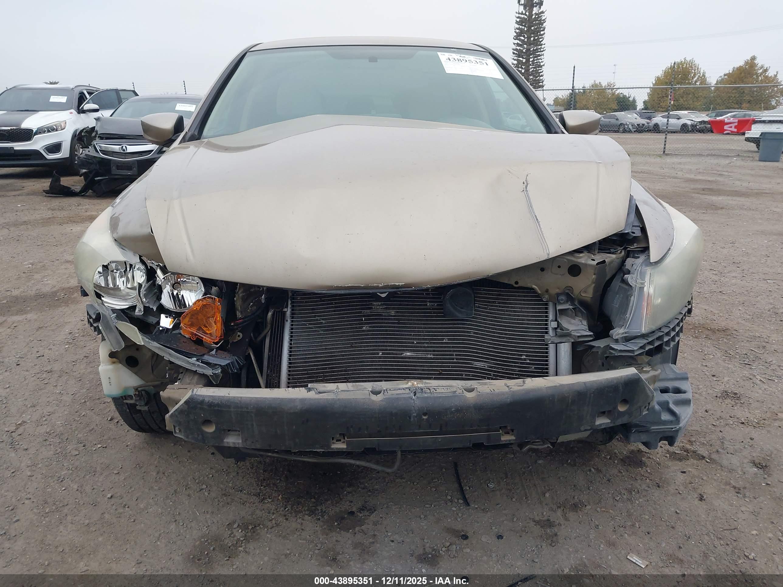 HONDA ACCORD image 6
