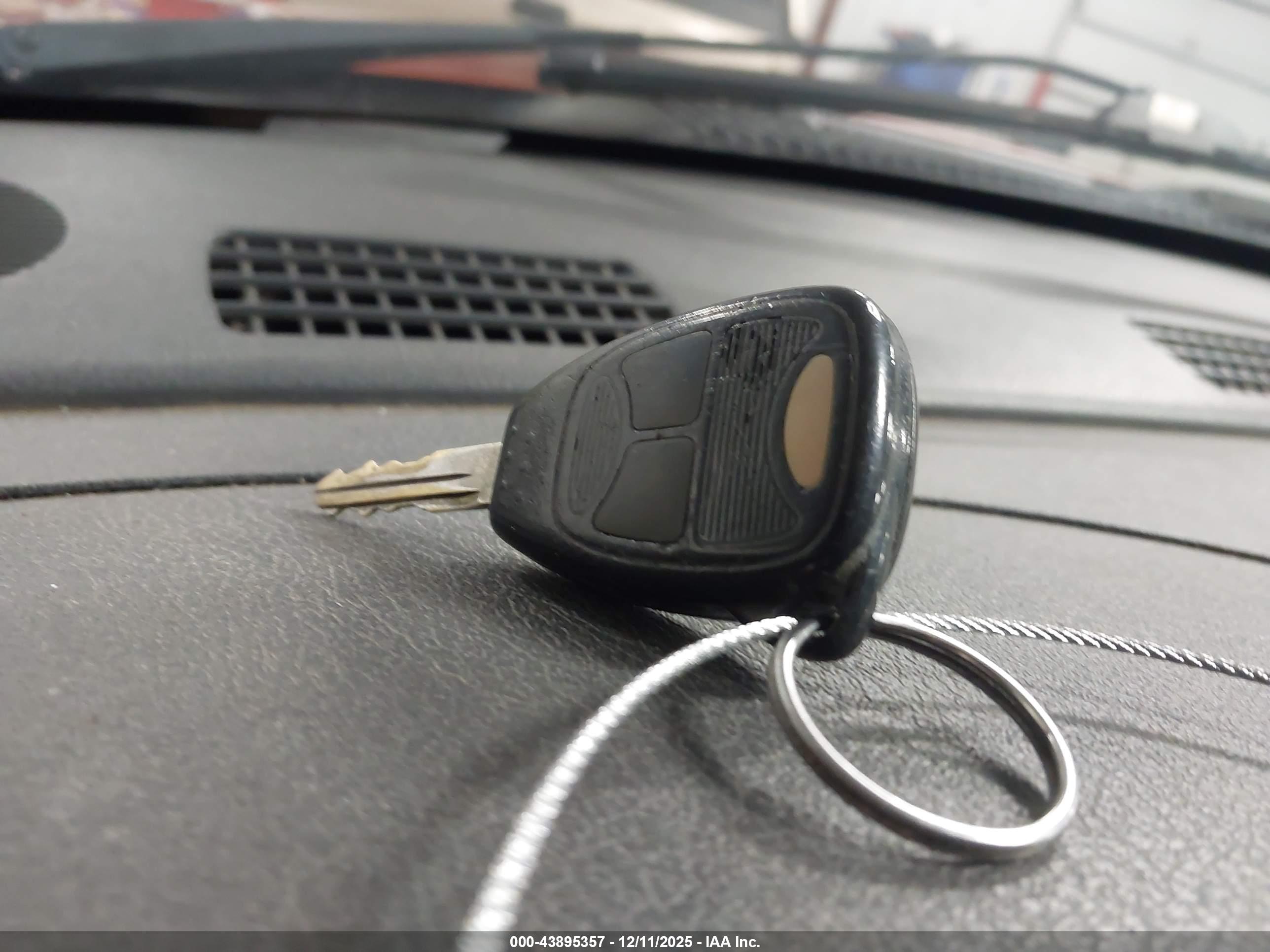 DODGE RAM image 11