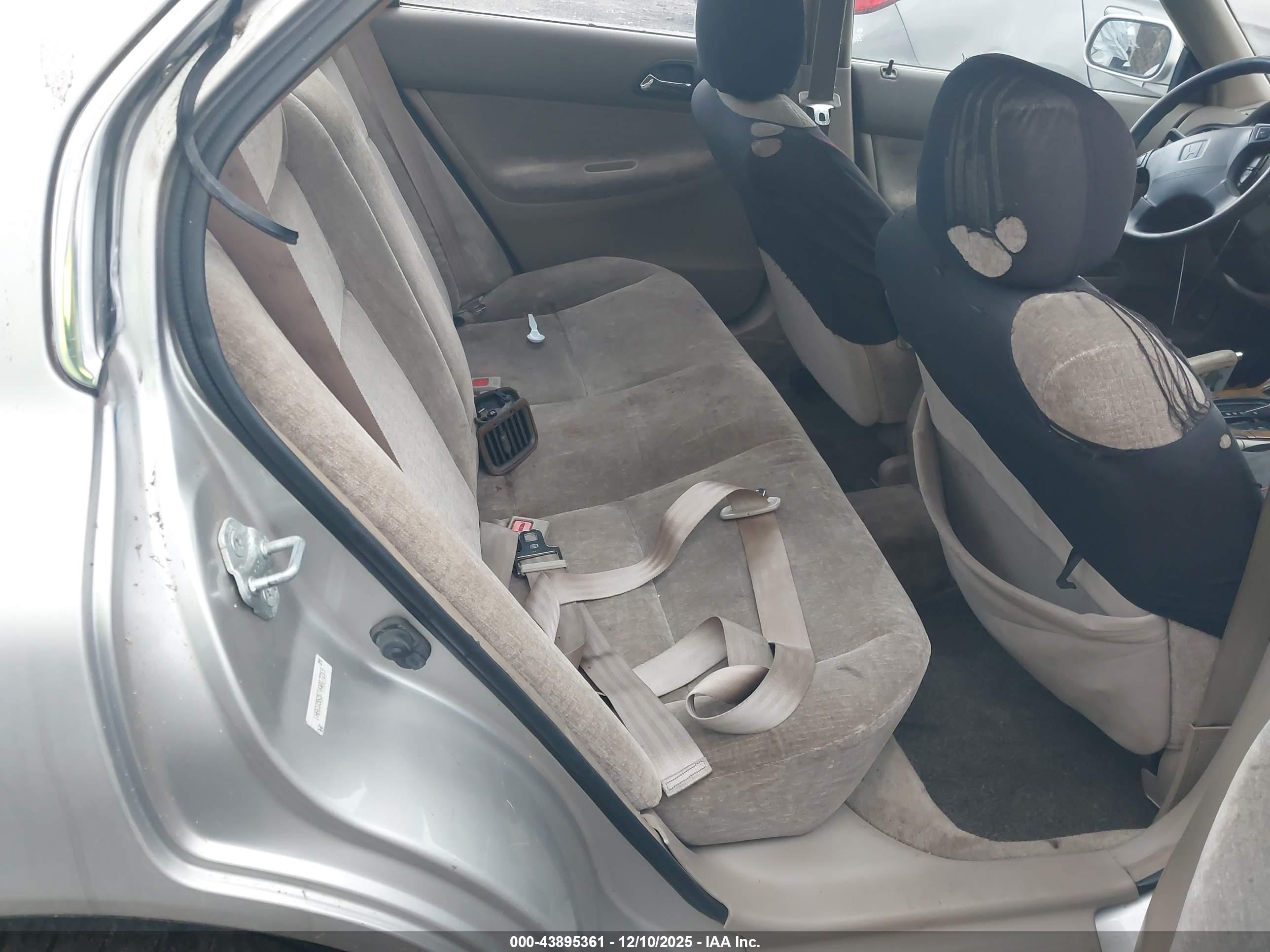HONDA ACCORD image 8
