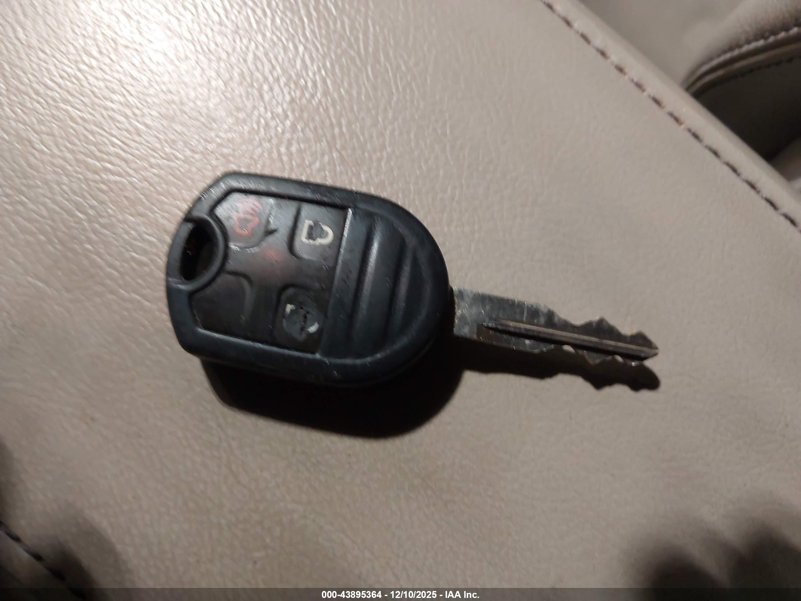 FORD EDGE image 11