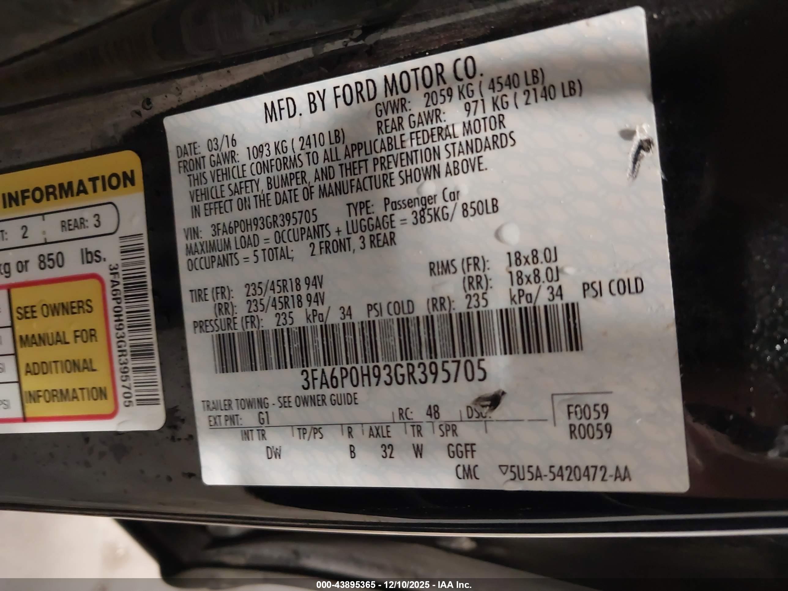 FORD FUSION image 9