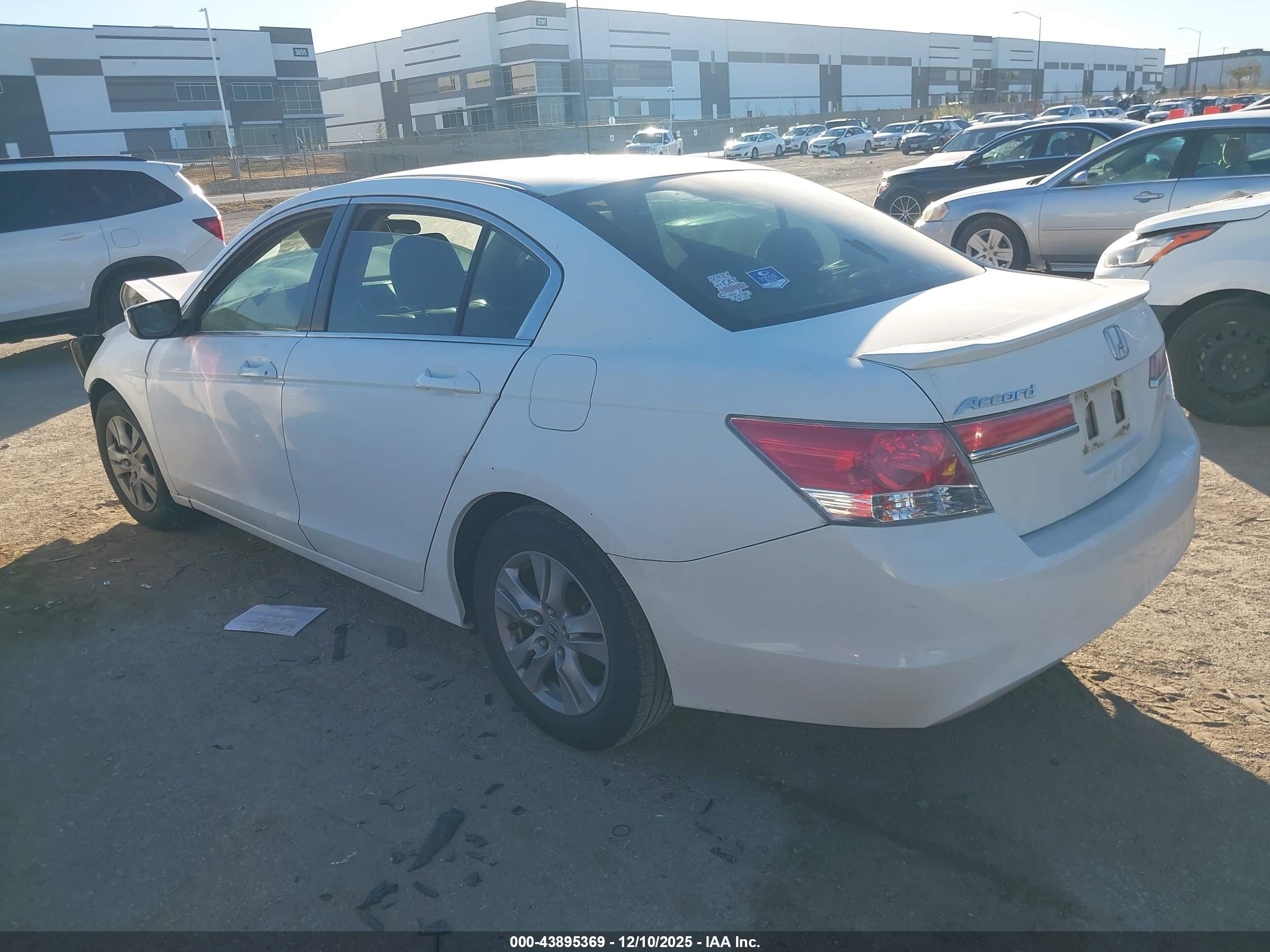 HONDA ACCORD image 3