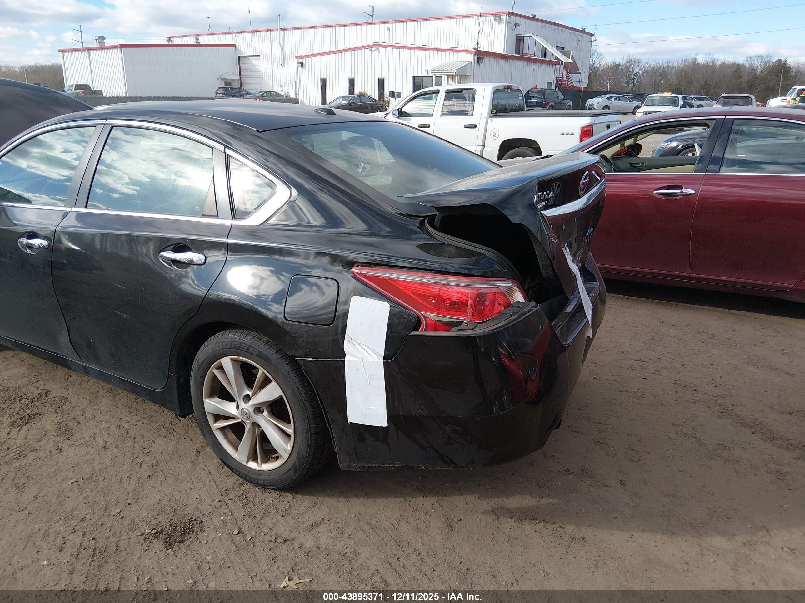 NISSAN ALTIMA image 6