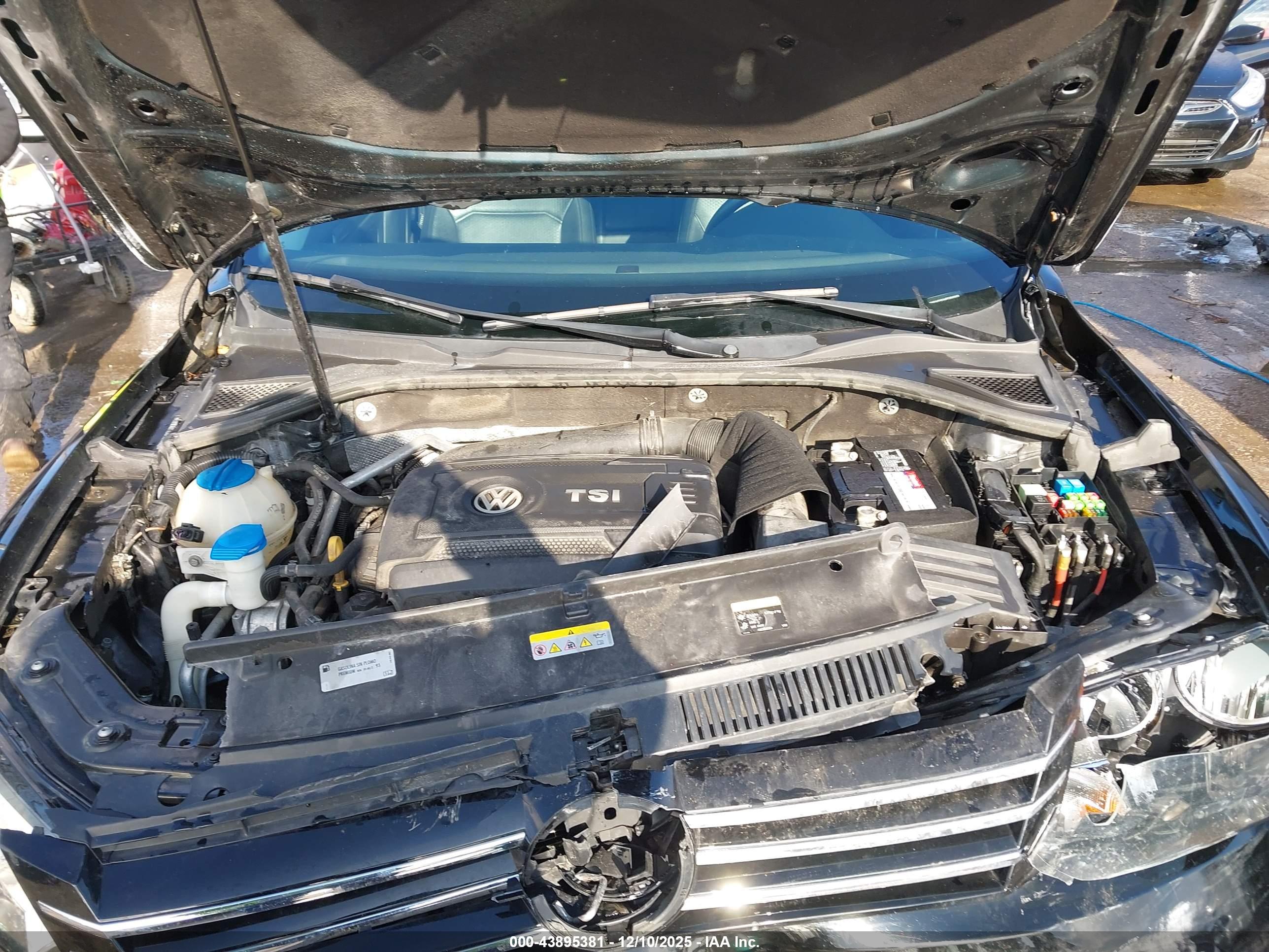 VOLKSWAGEN PASSAT image 10