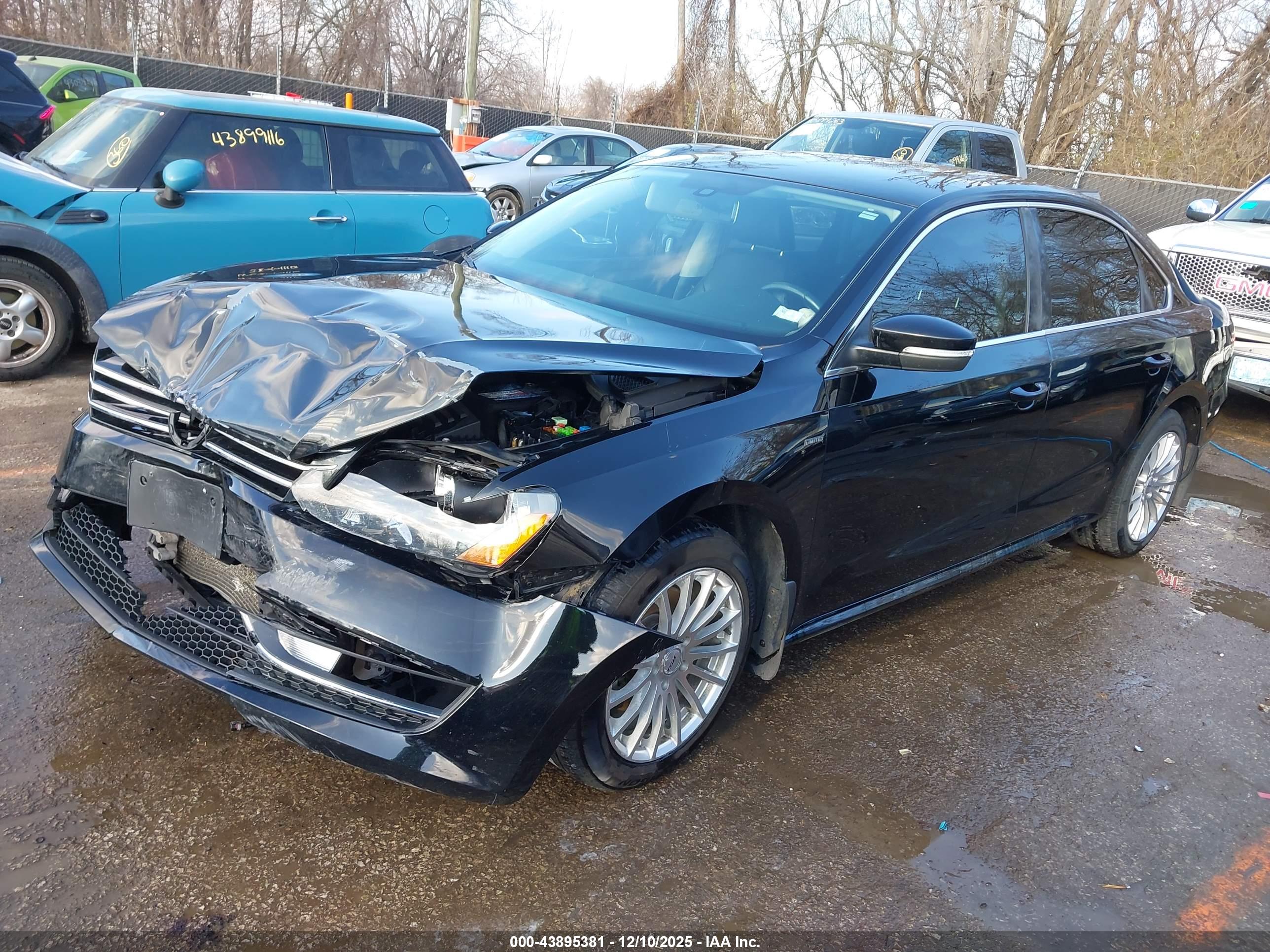 VOLKSWAGEN PASSAT image 2