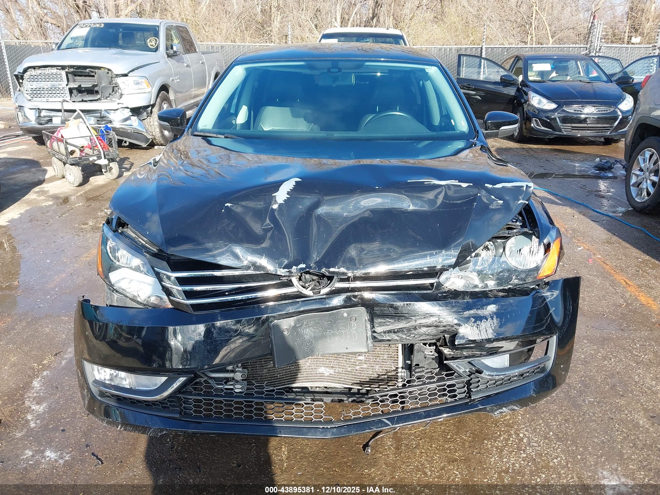 VOLKSWAGEN PASSAT image 6