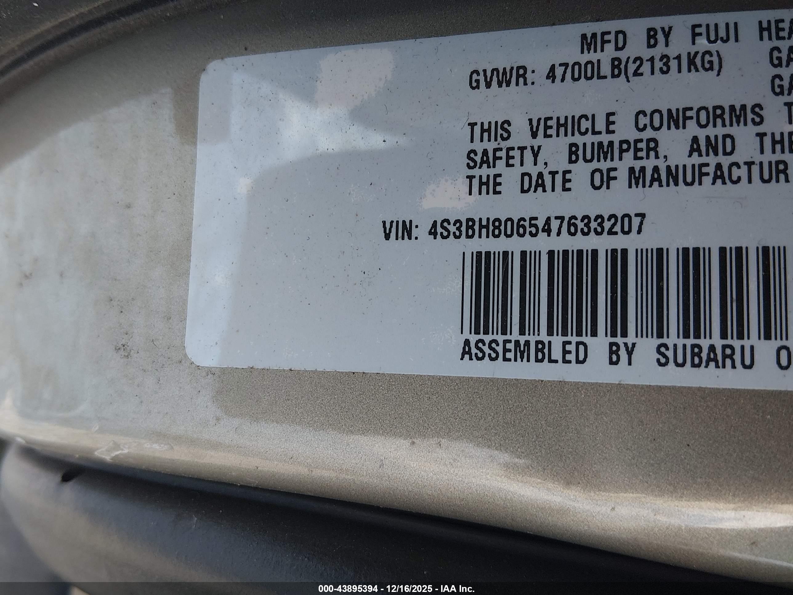 SUBARU OUTBACK image 9