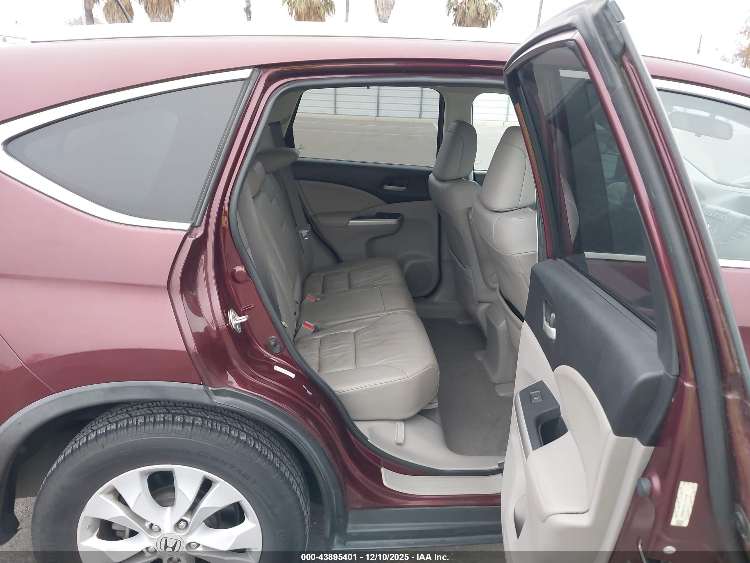 HONDA CR-V image 8