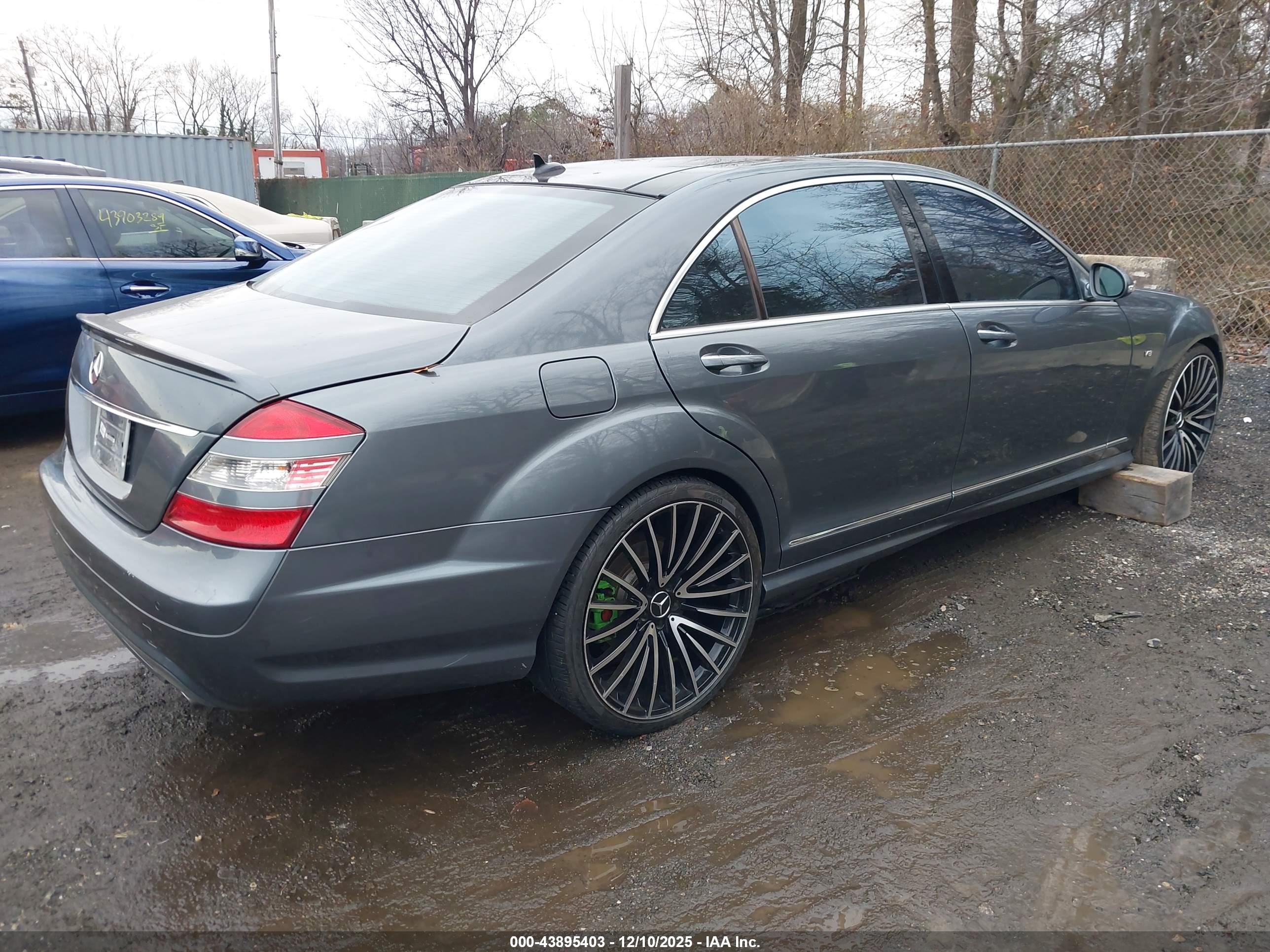 MERCEDES-BENZ S image 4