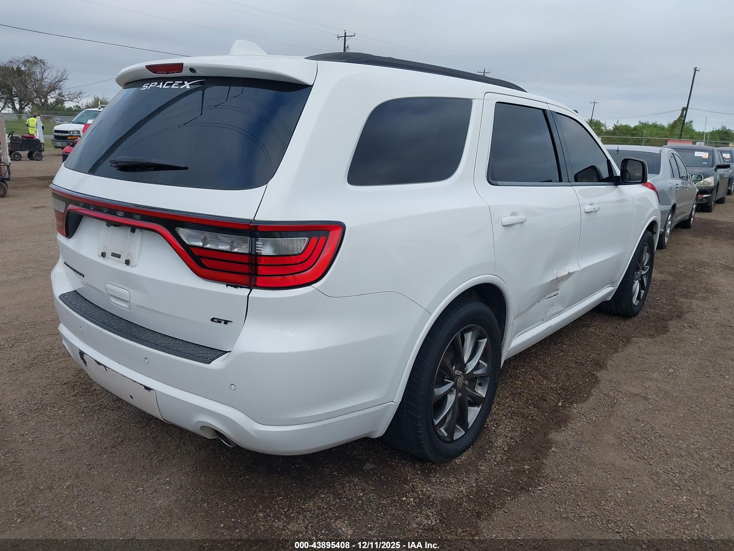 DODGE DURANGO image 4