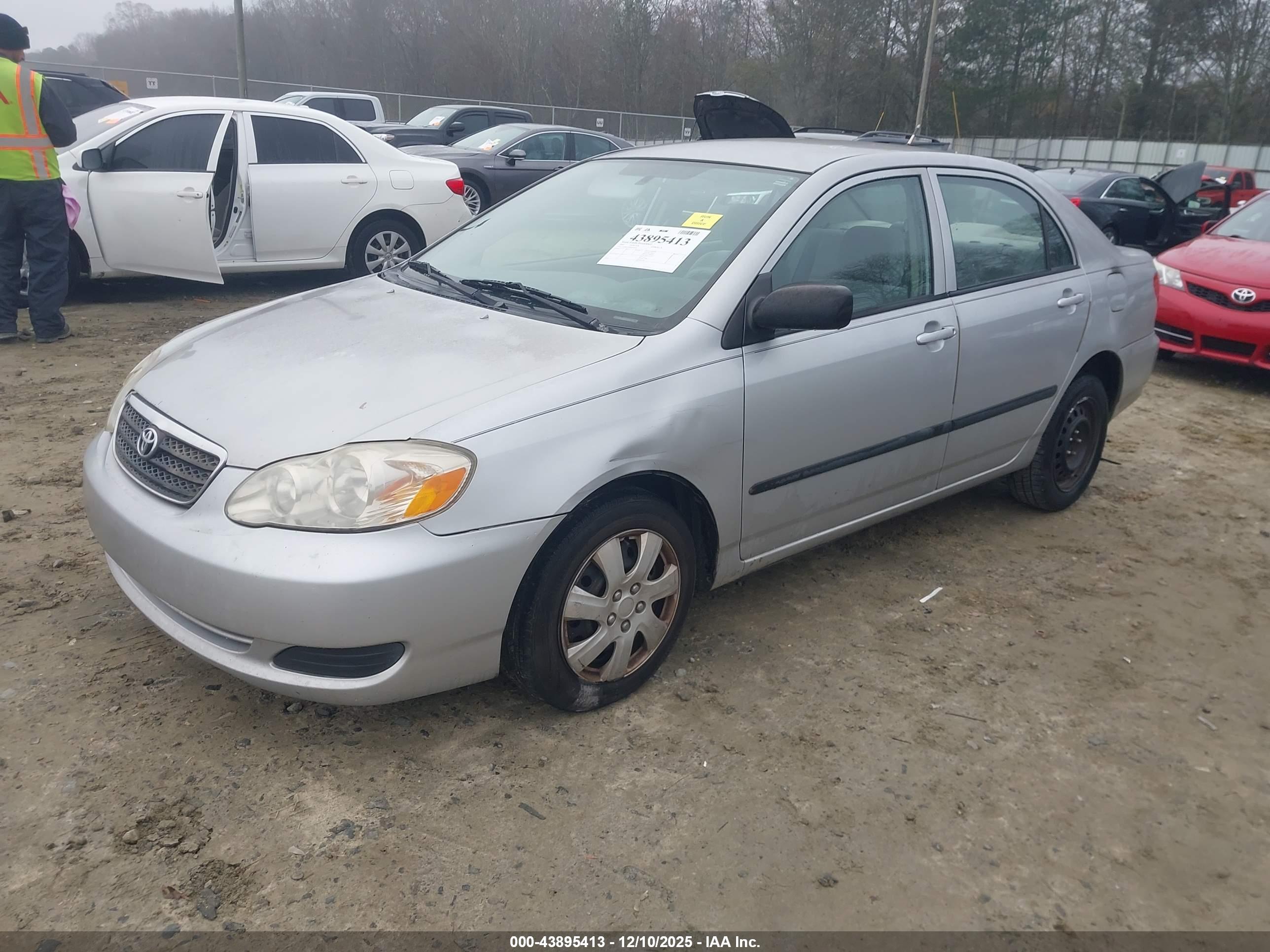 TOYOTA COROLLA image 2