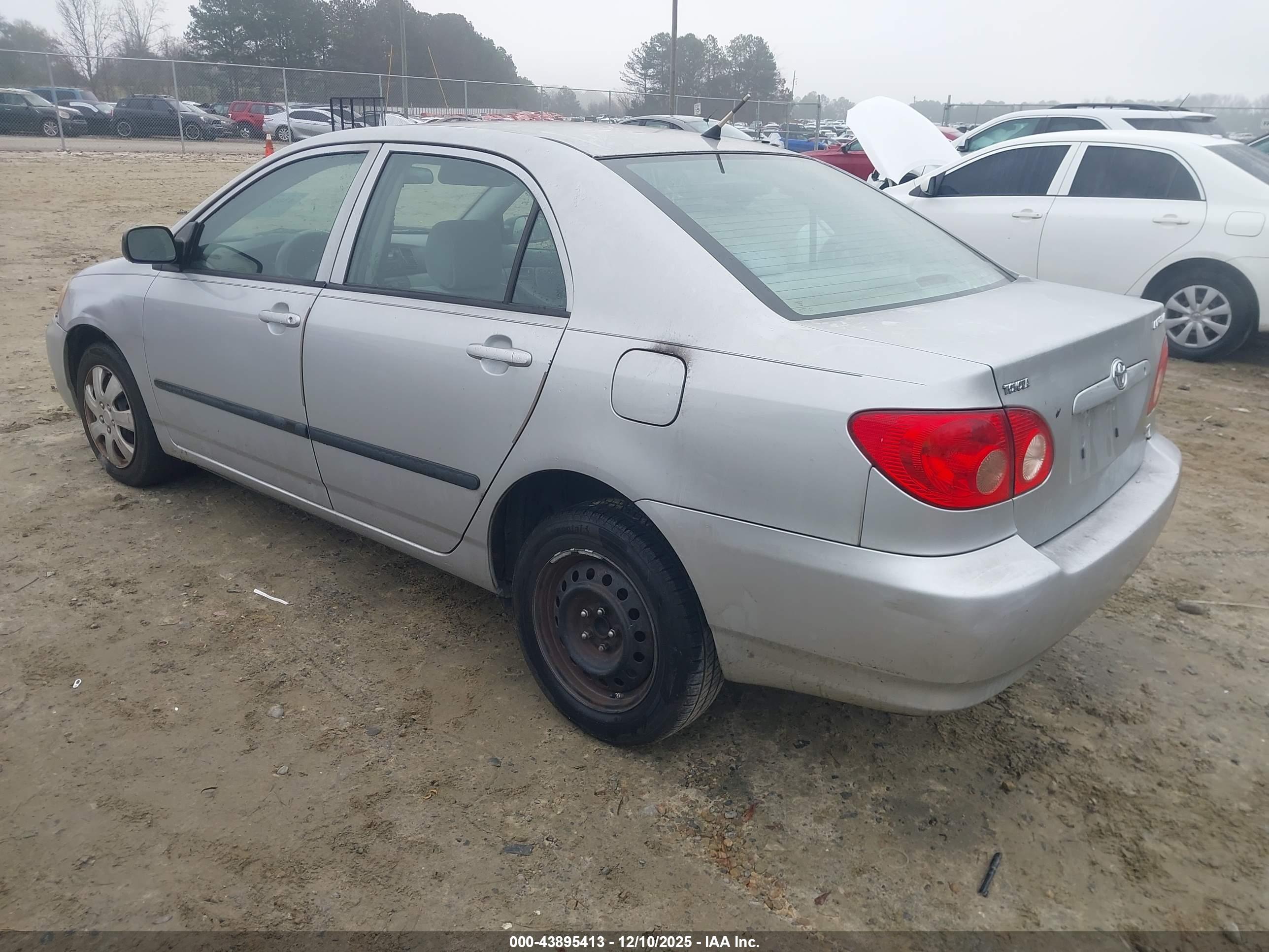 TOYOTA COROLLA image 3