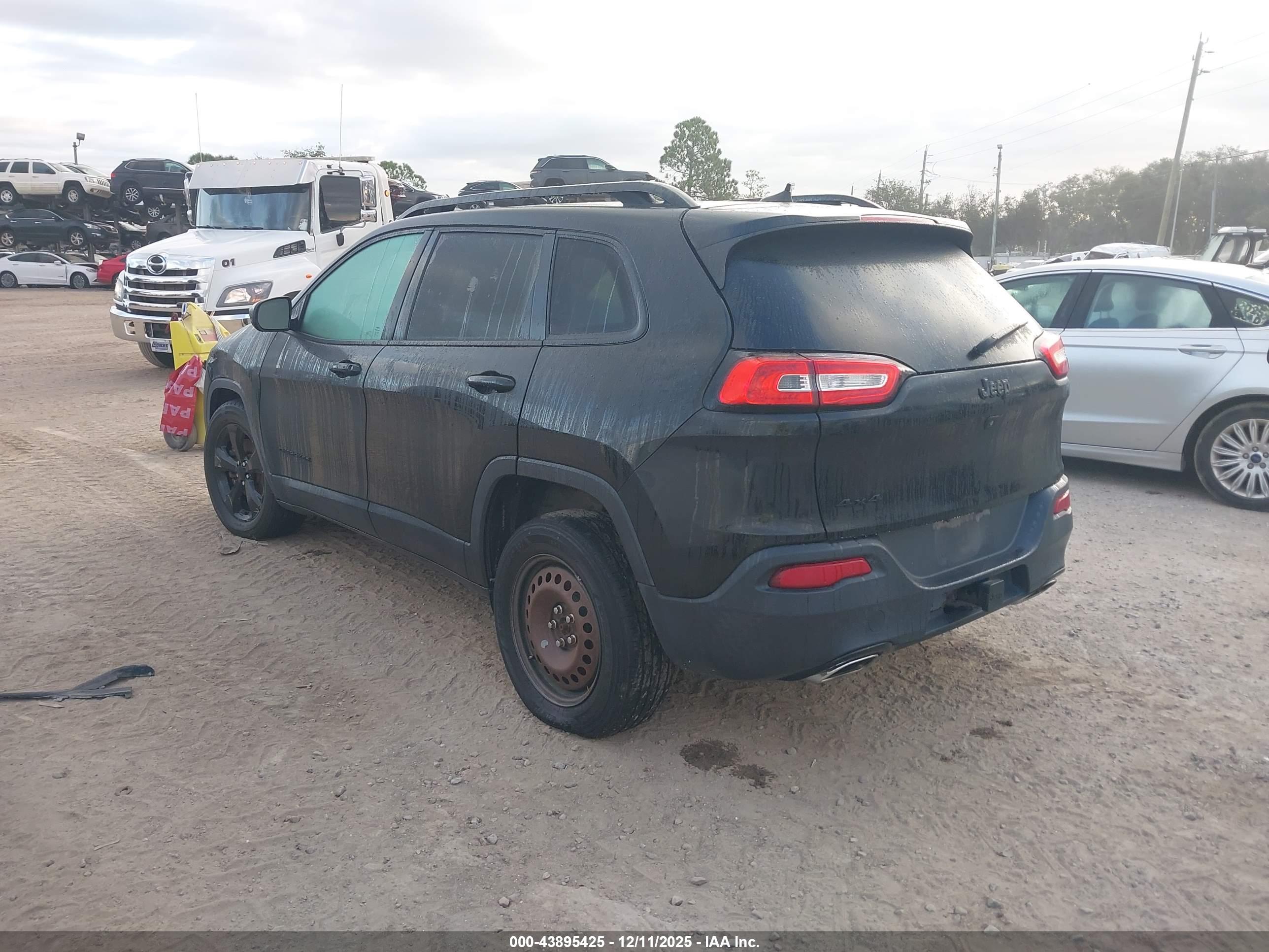 JEEP CHEROKEE image 3