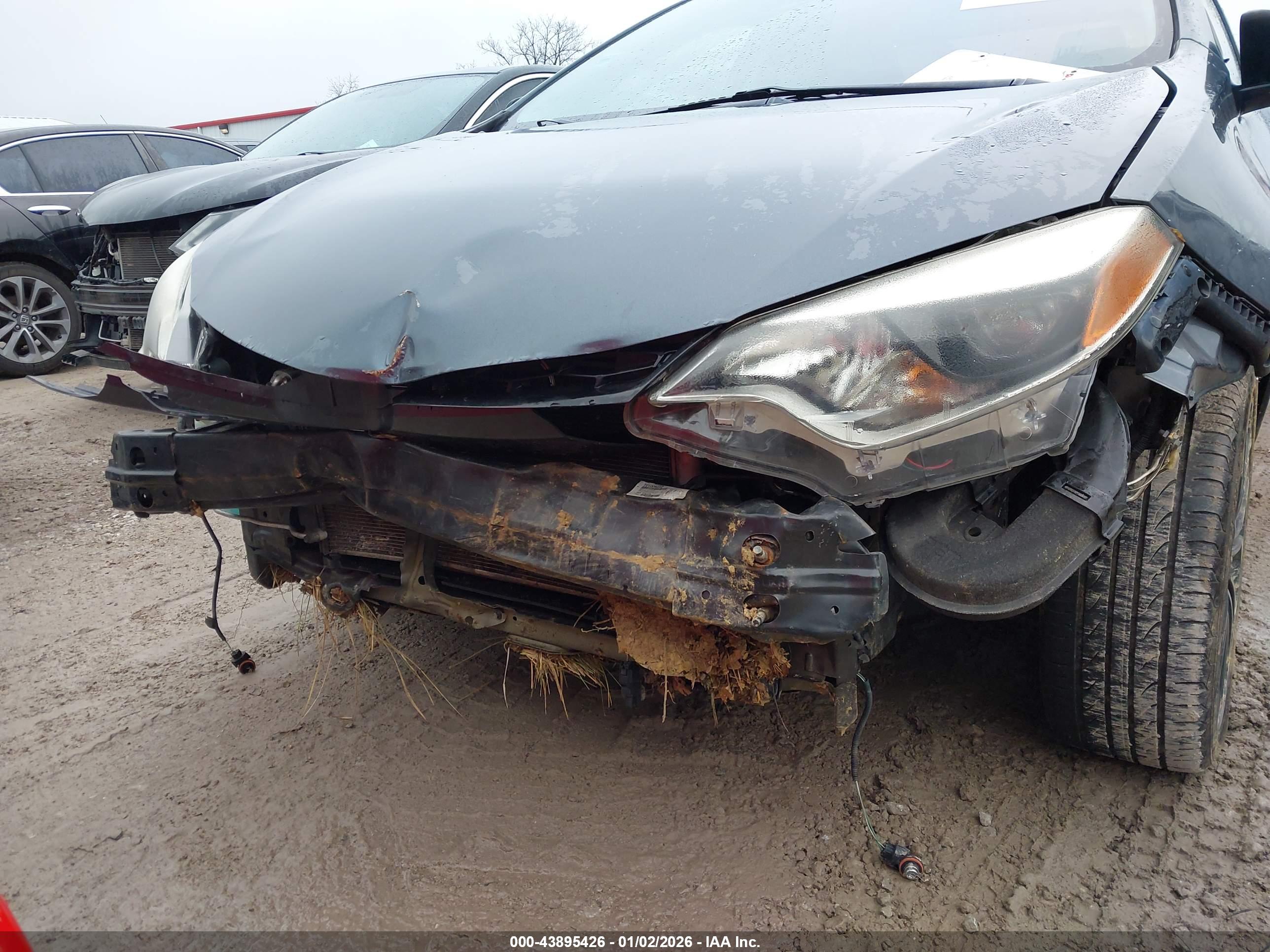 TOYOTA COROLLA image 6
