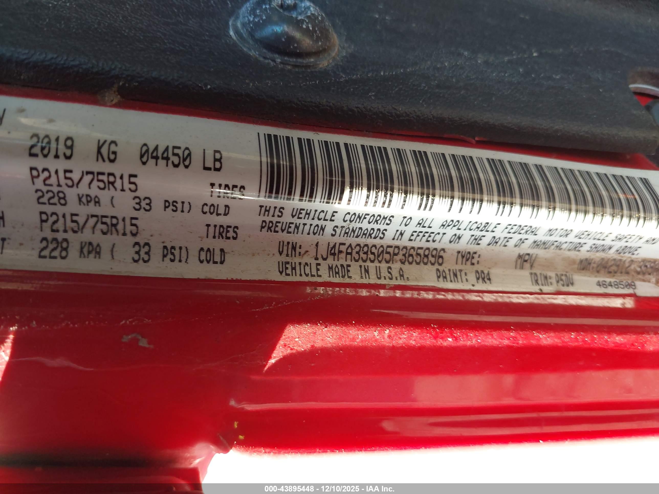 JEEP WRANGLER image 9