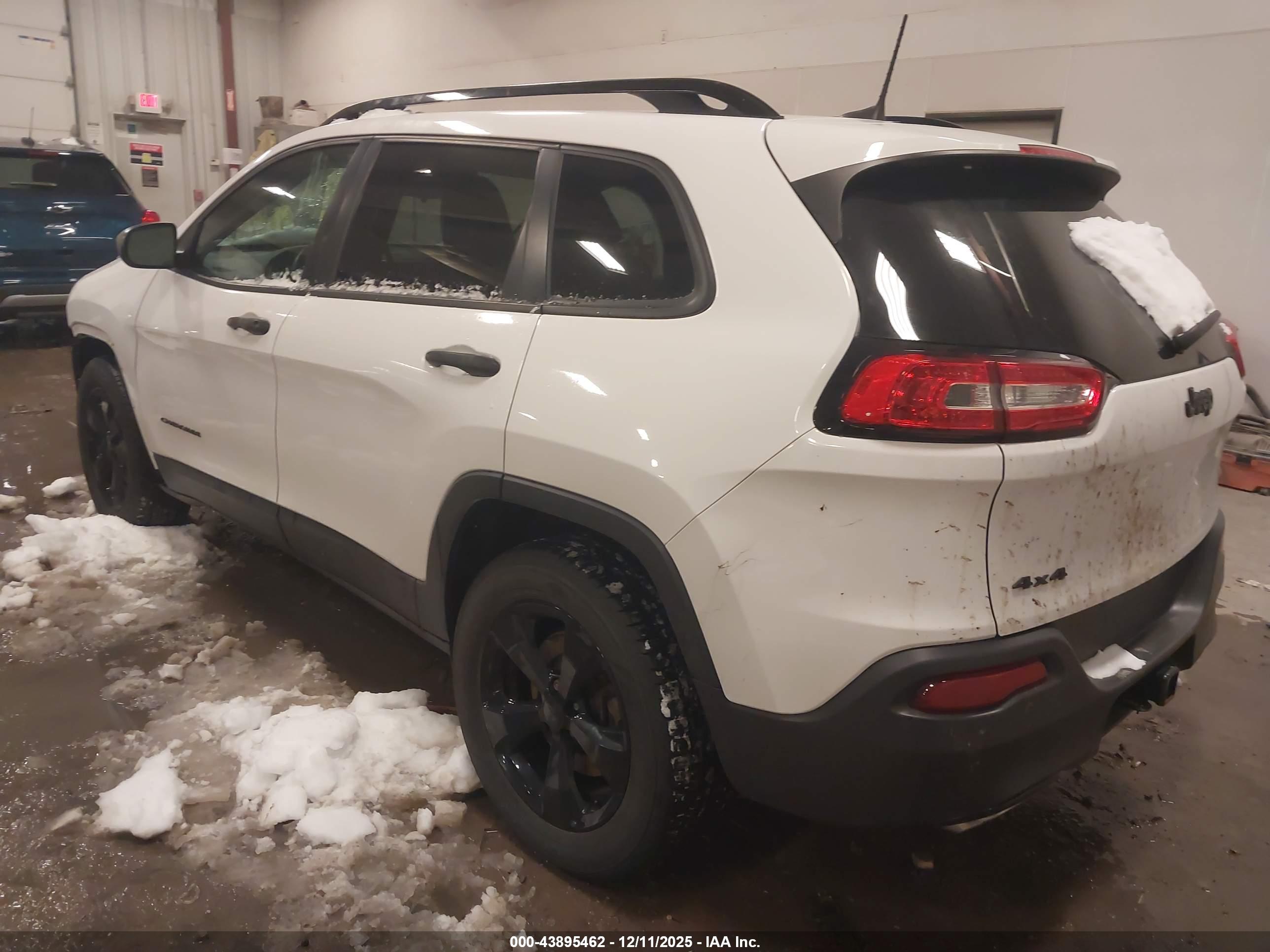 JEEP CHEROKEE image 3