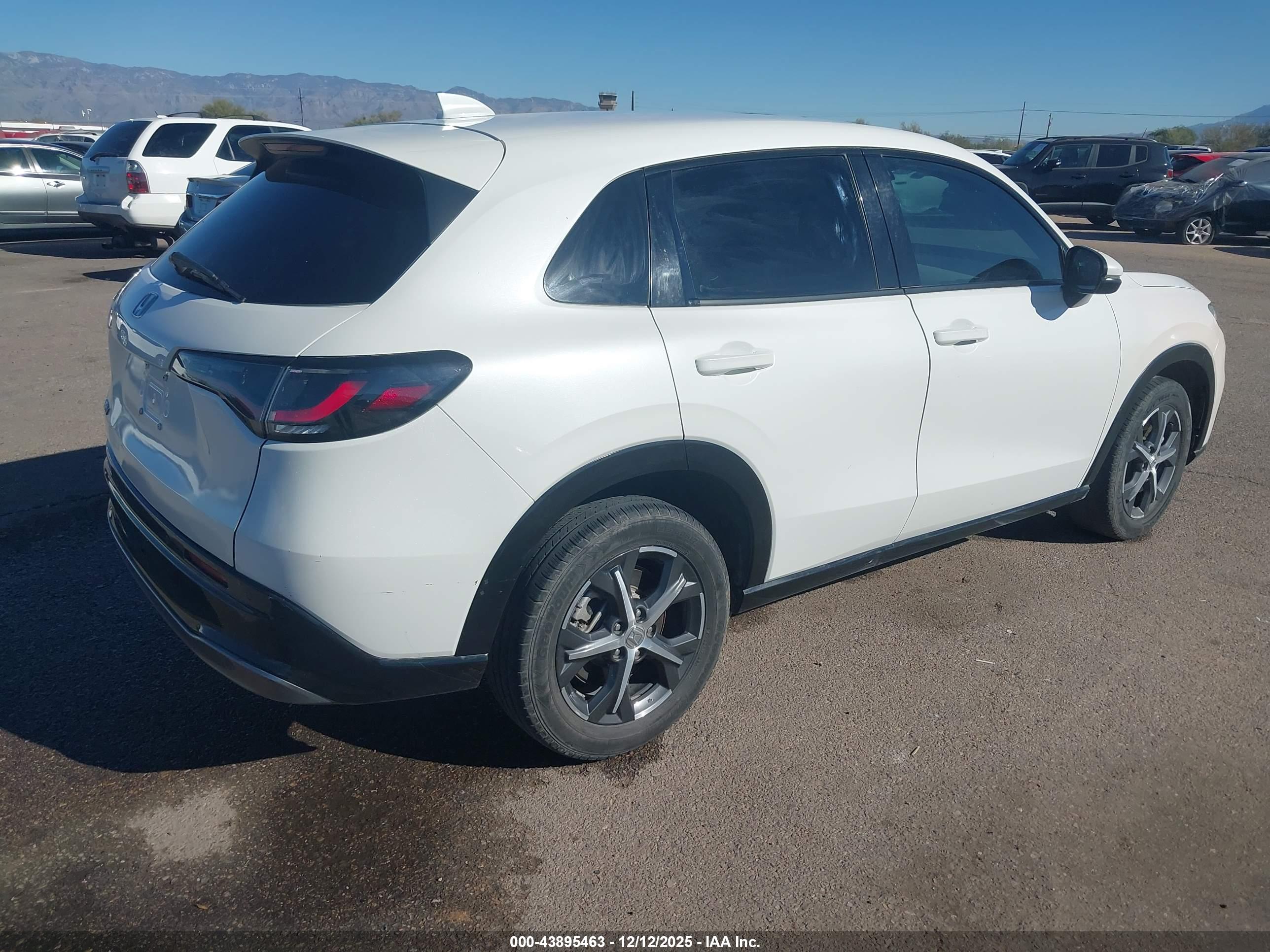 HONDA HR-V image 4