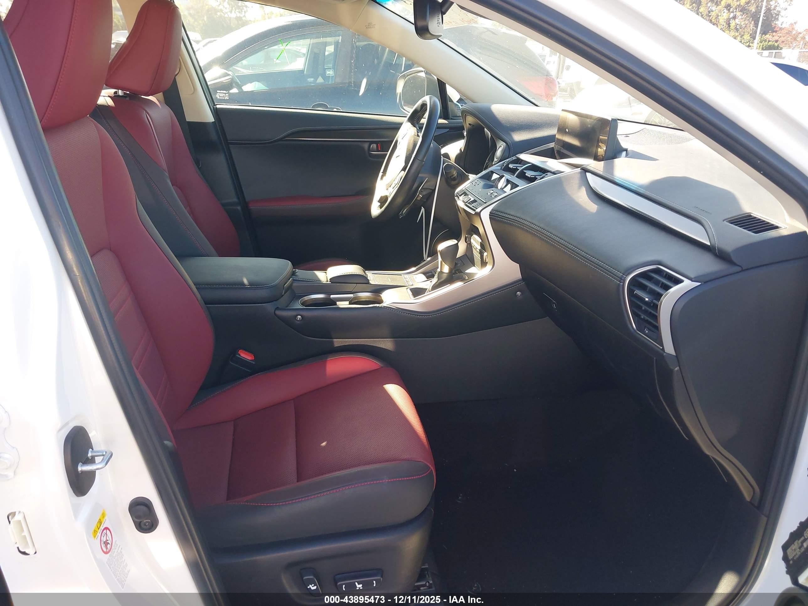 LEXUS NX image 5