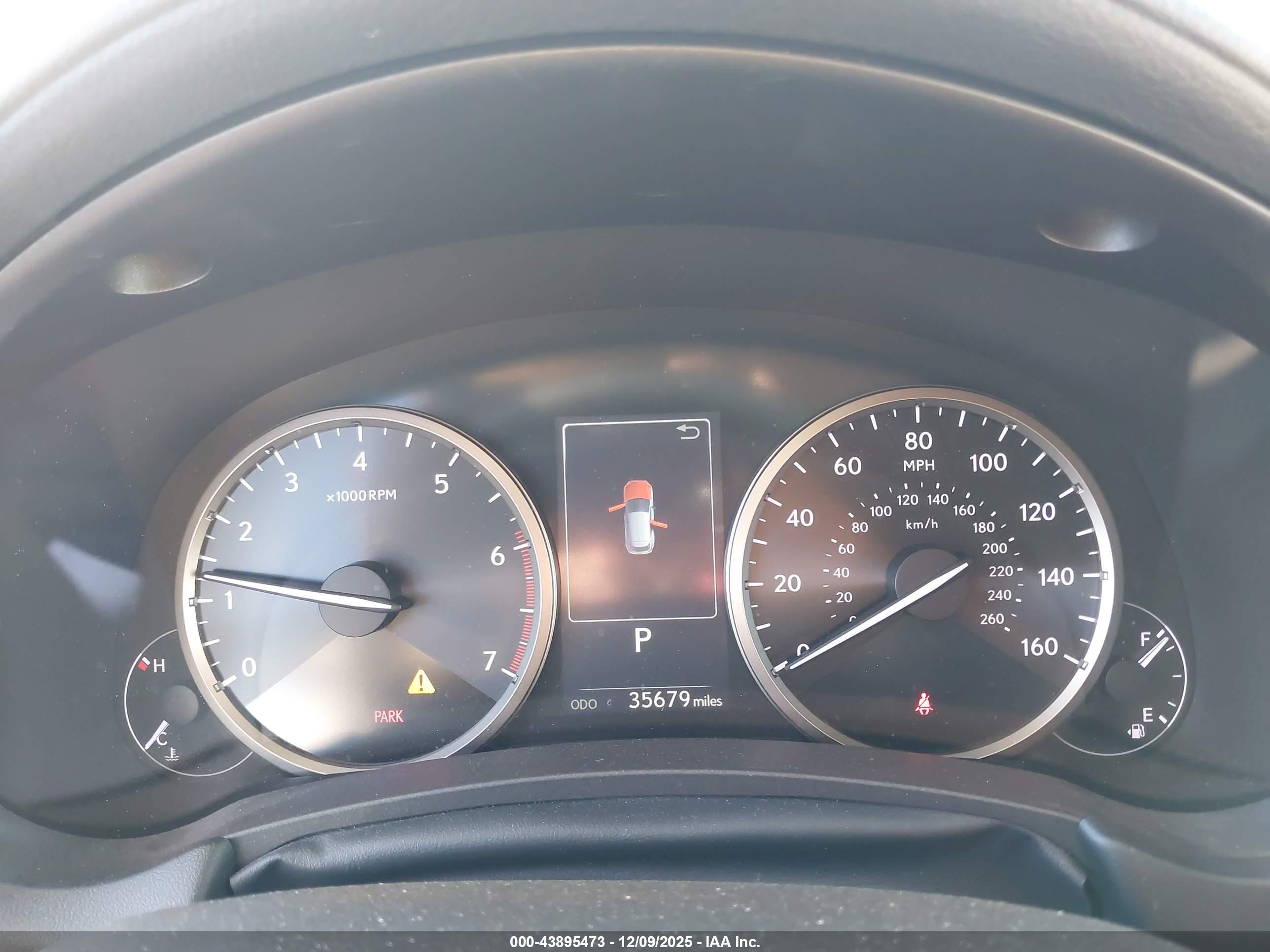 LEXUS NX image 7
