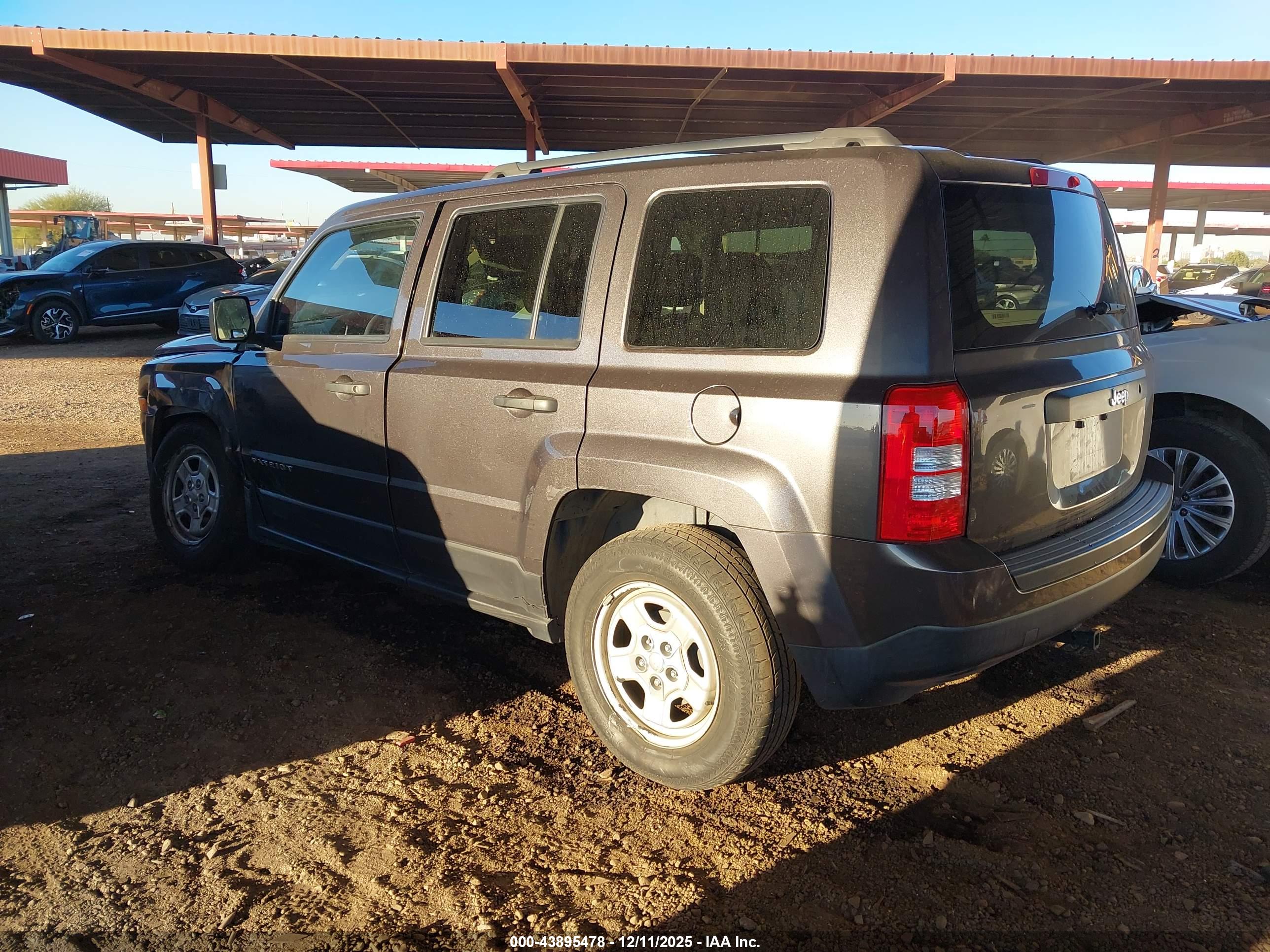 JEEP PATRIOT image 3