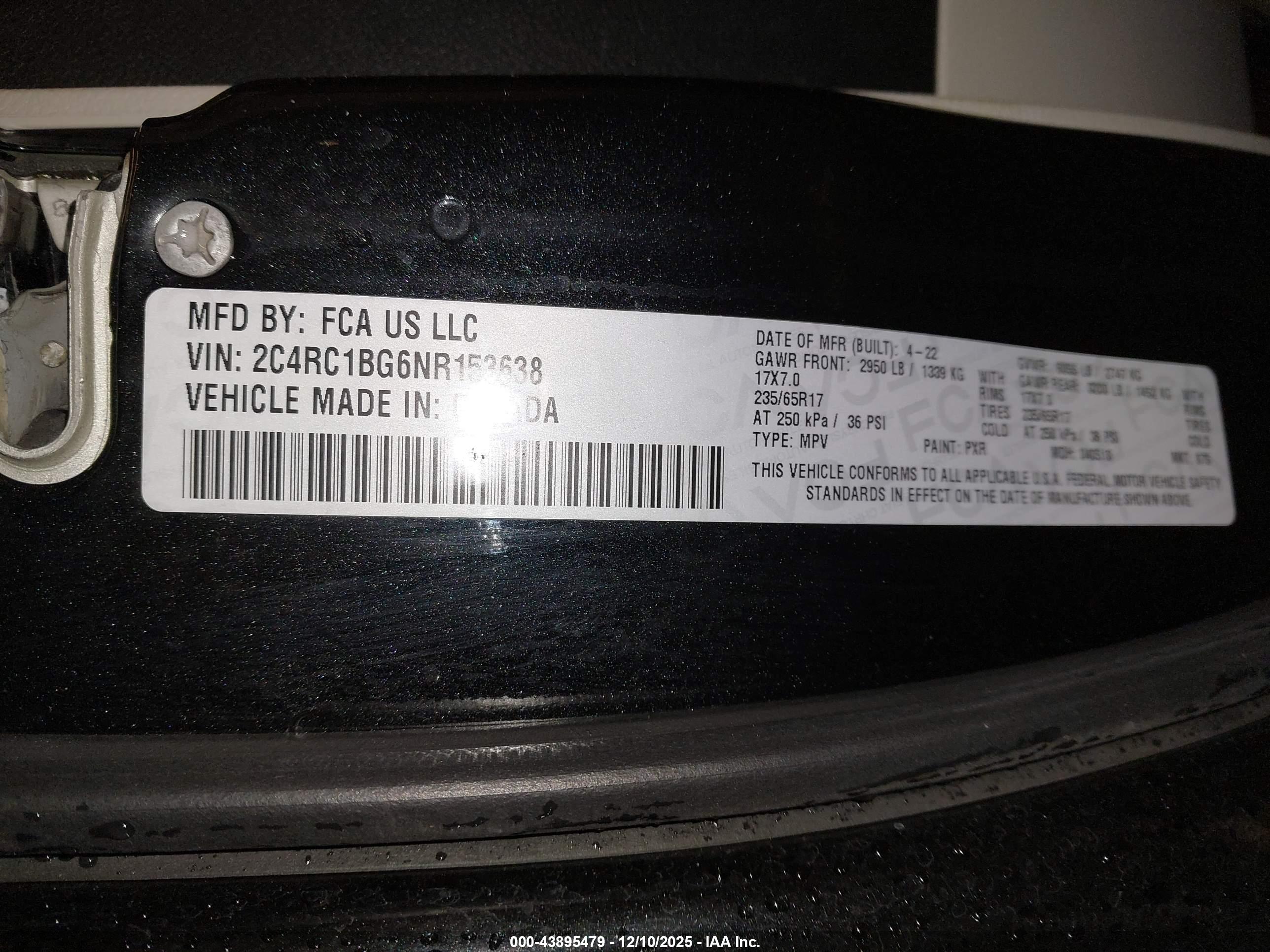 CHRYSLER PACIFICA image 9