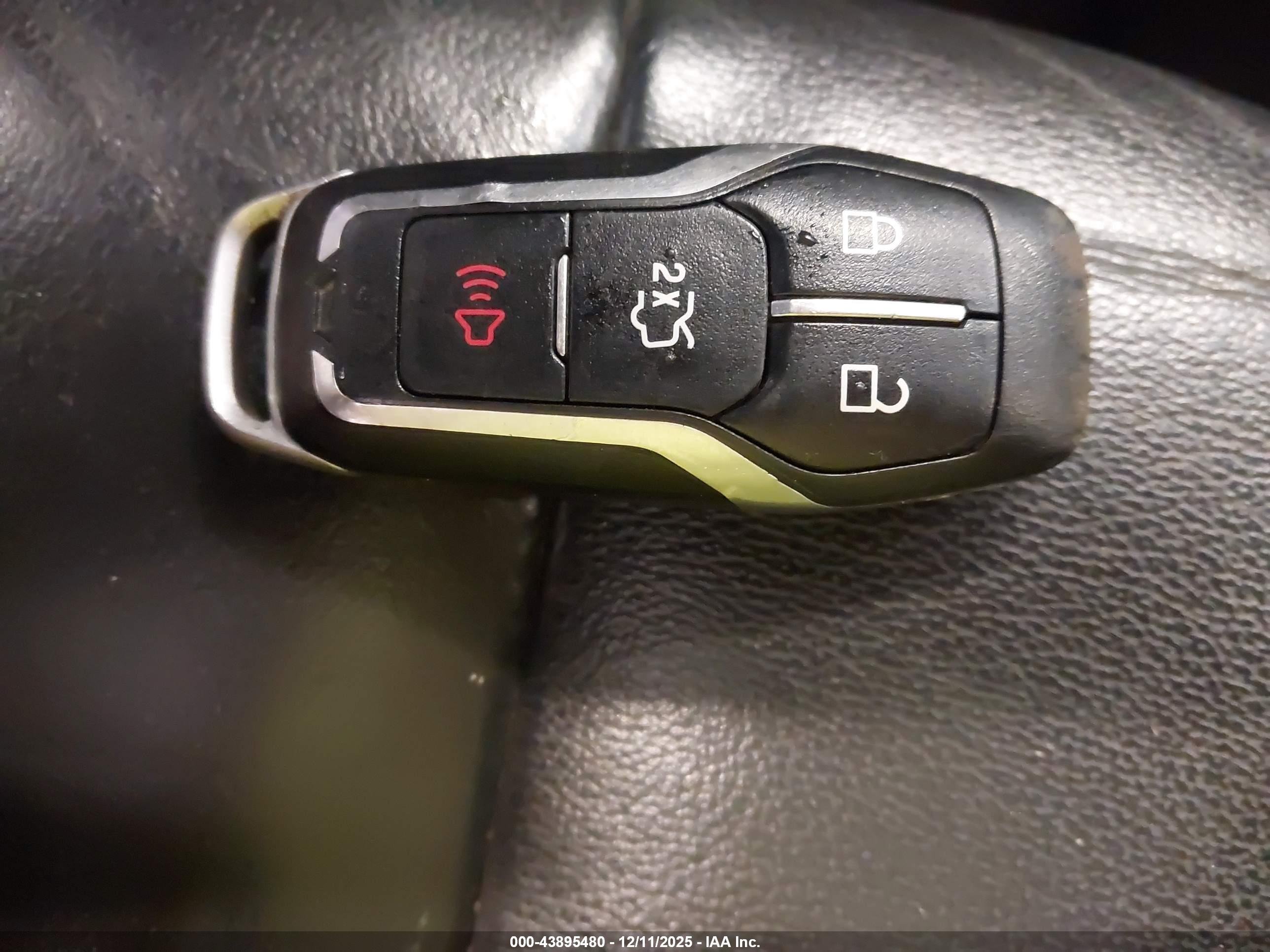 FORD EDGE image 11