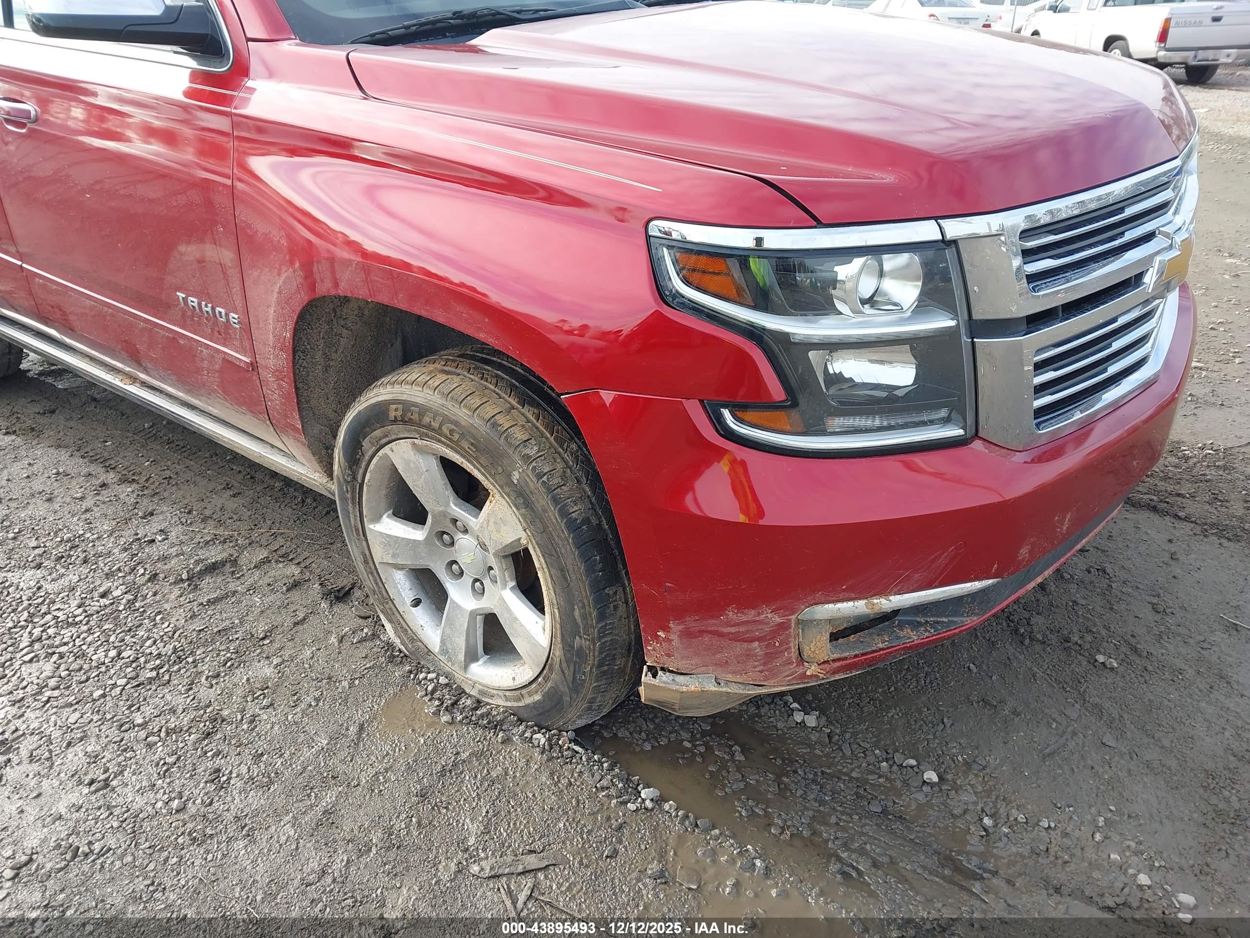 CHEVROLET TAHOE image 6