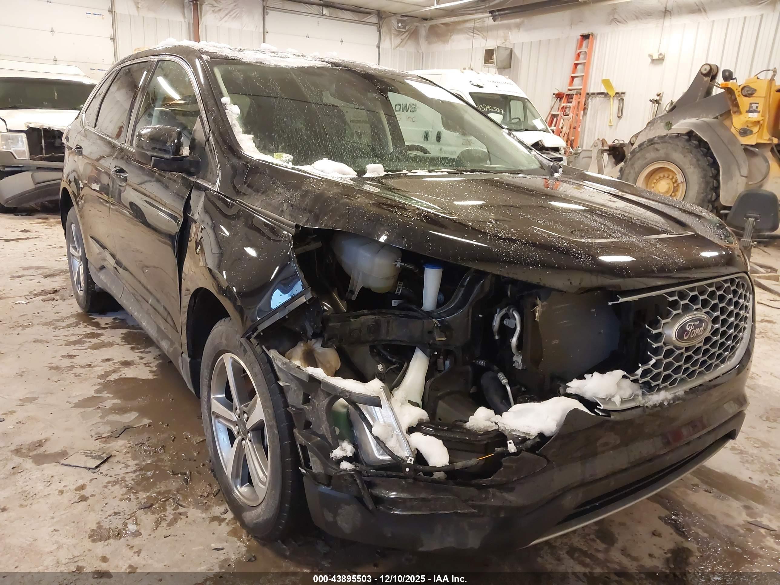 FORD EDGE image 6