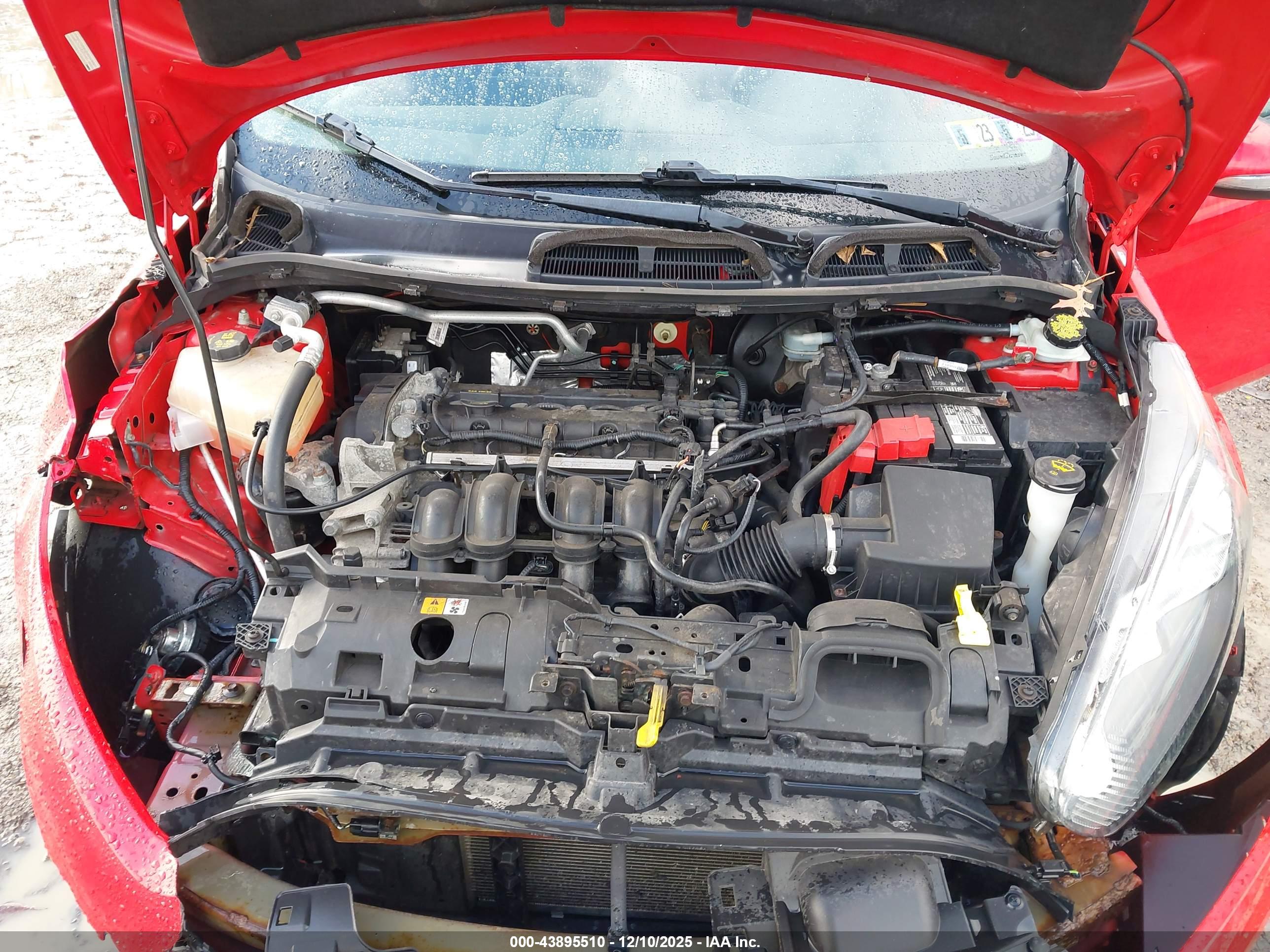 FORD FIESTA image 10