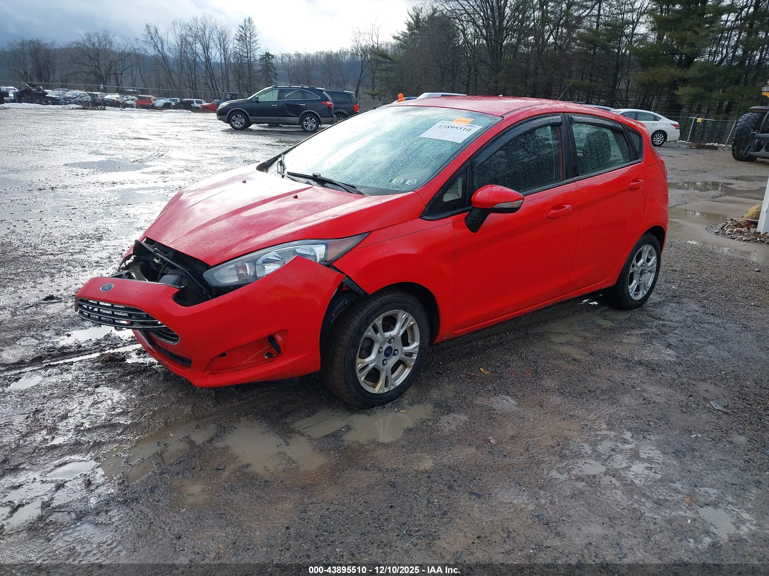 FORD FIESTA image 2