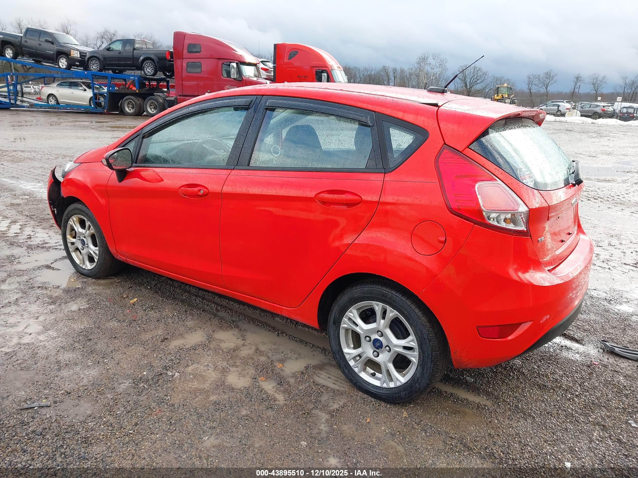 FORD FIESTA image 3