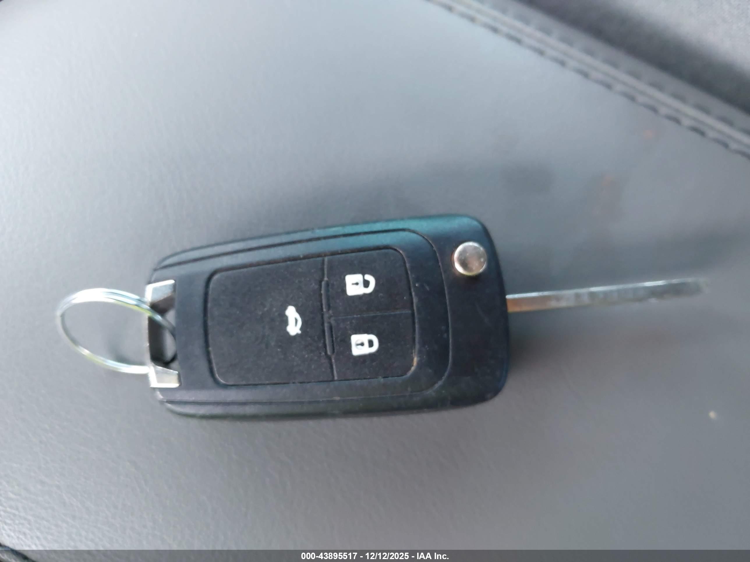 CHEVROLET MALIBU image 11
