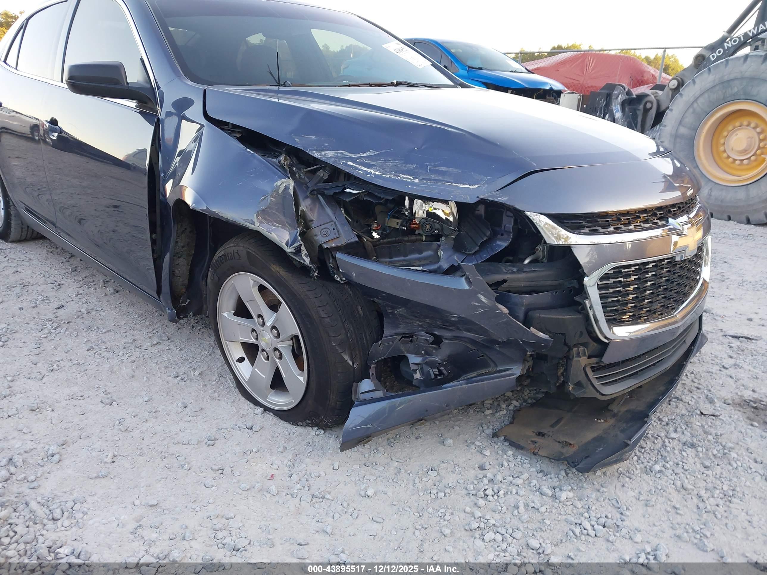 CHEVROLET MALIBU image 6