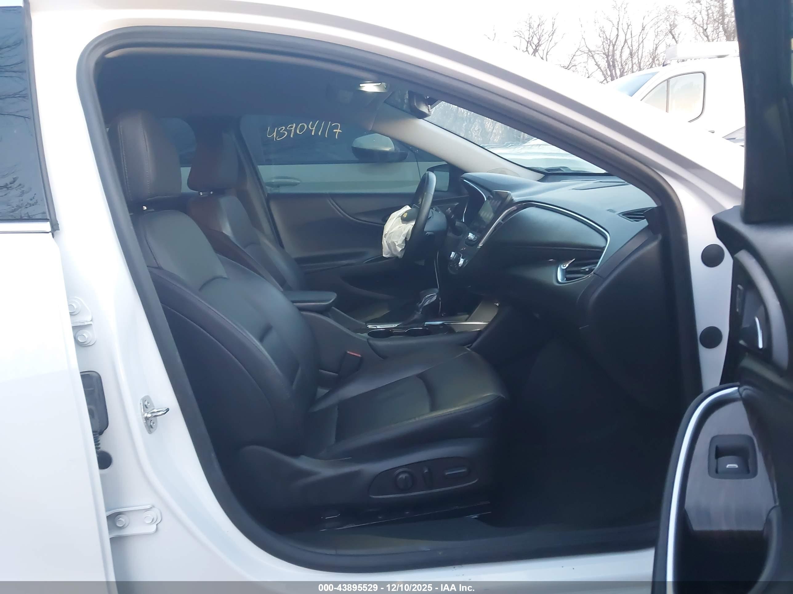 CHEVROLET MALIBU image 5