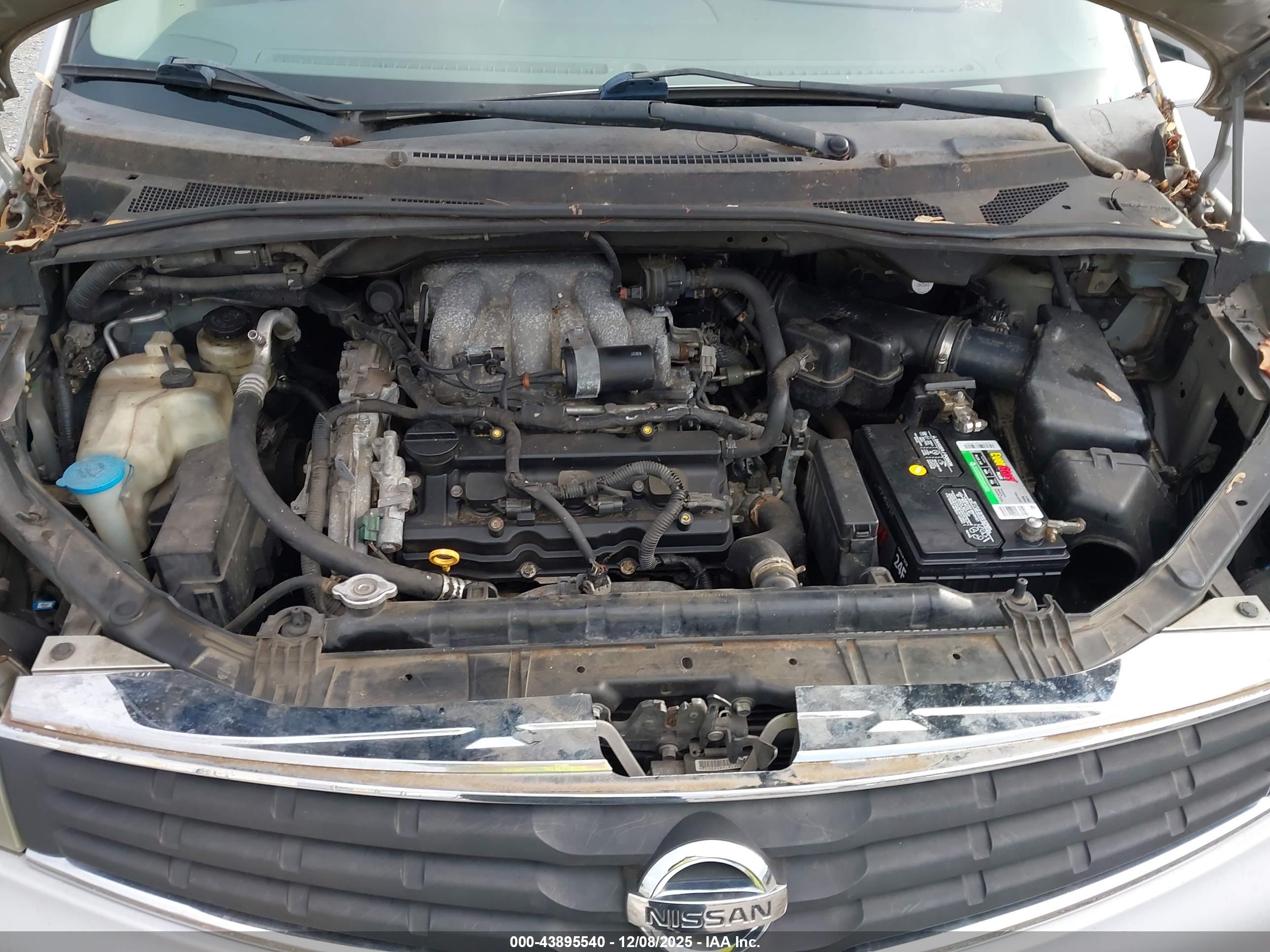 NISSAN QUEST image 10