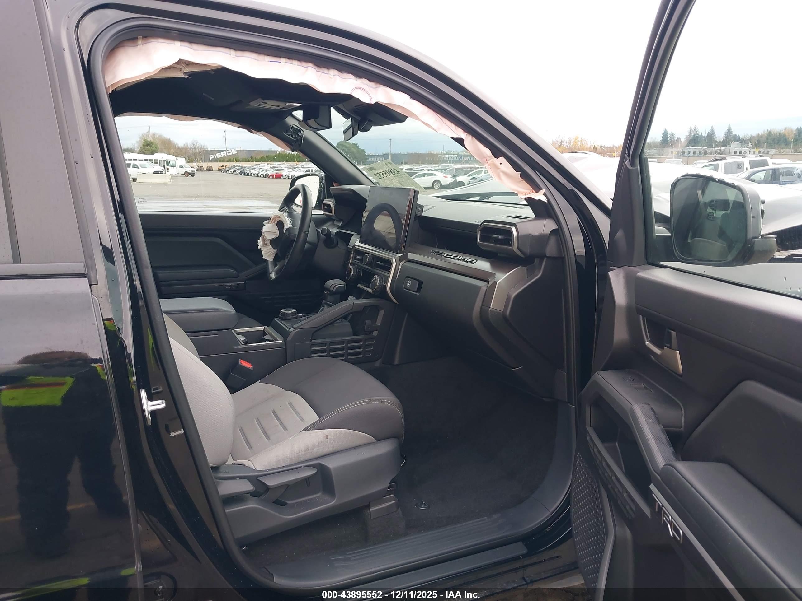 TOYOTA TACOMA image 5