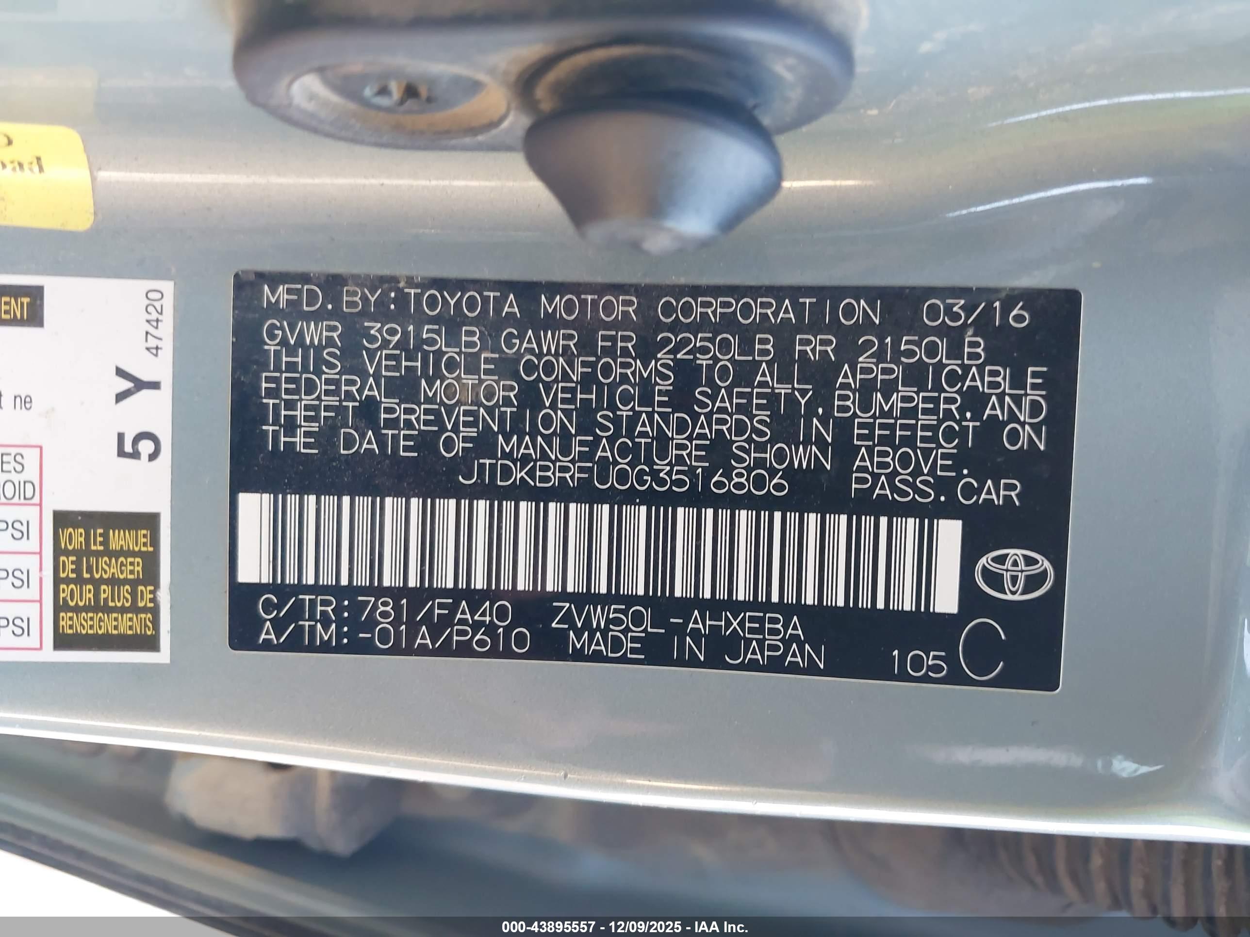 TOYOTA PRIUS image 9