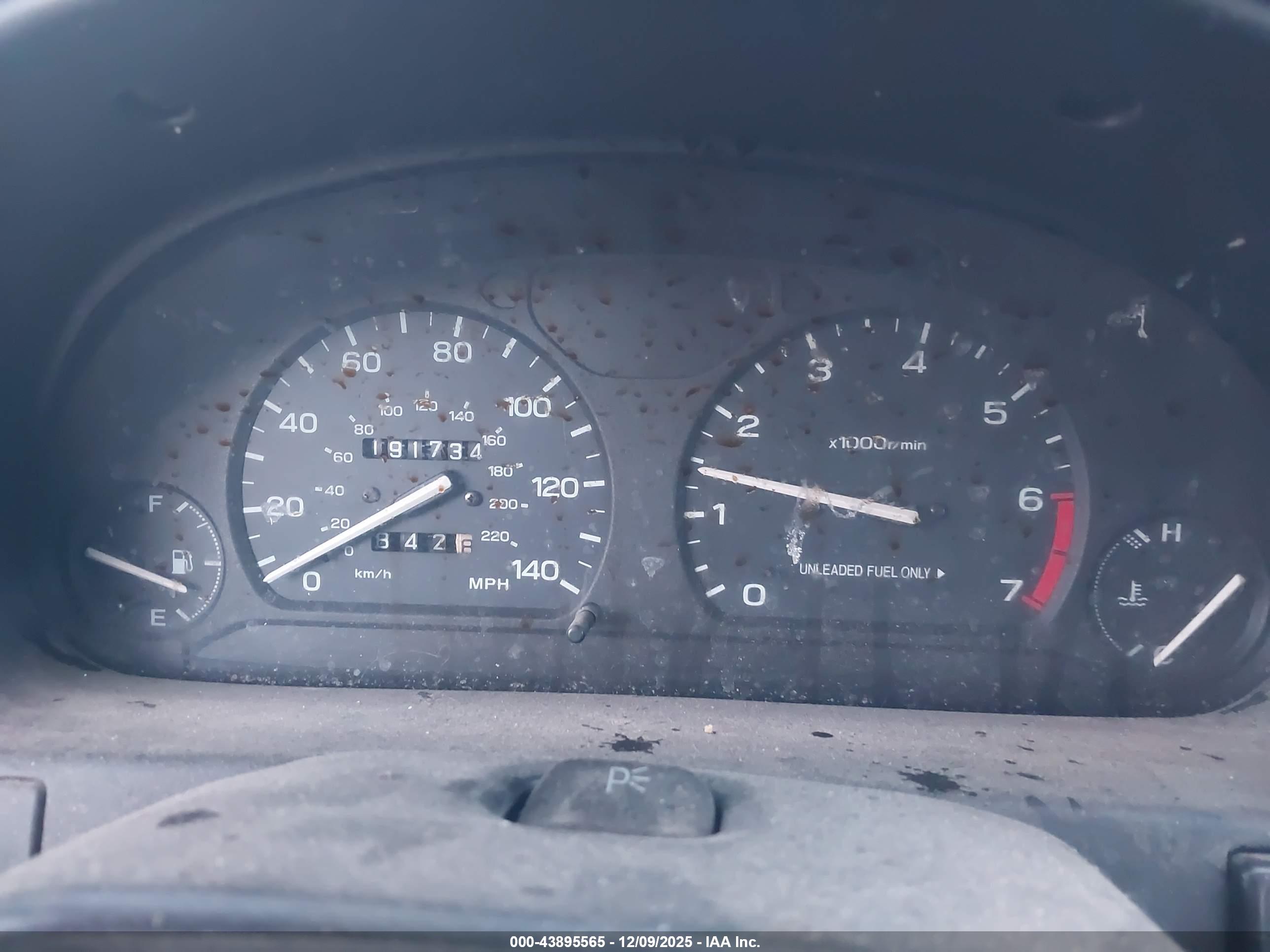 SUBARU LEGACY image 7
