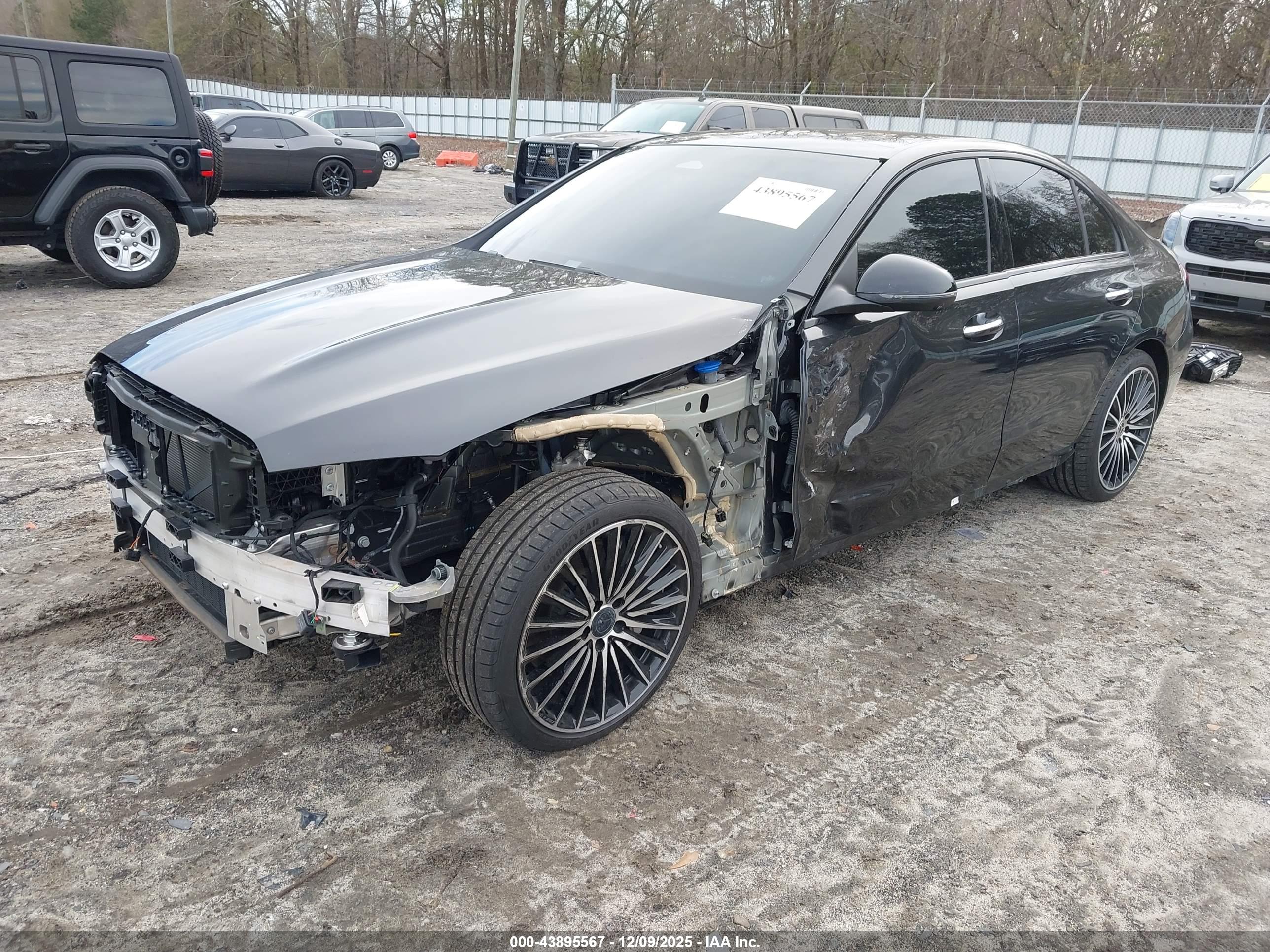 MERCEDES-BENZ C image 2