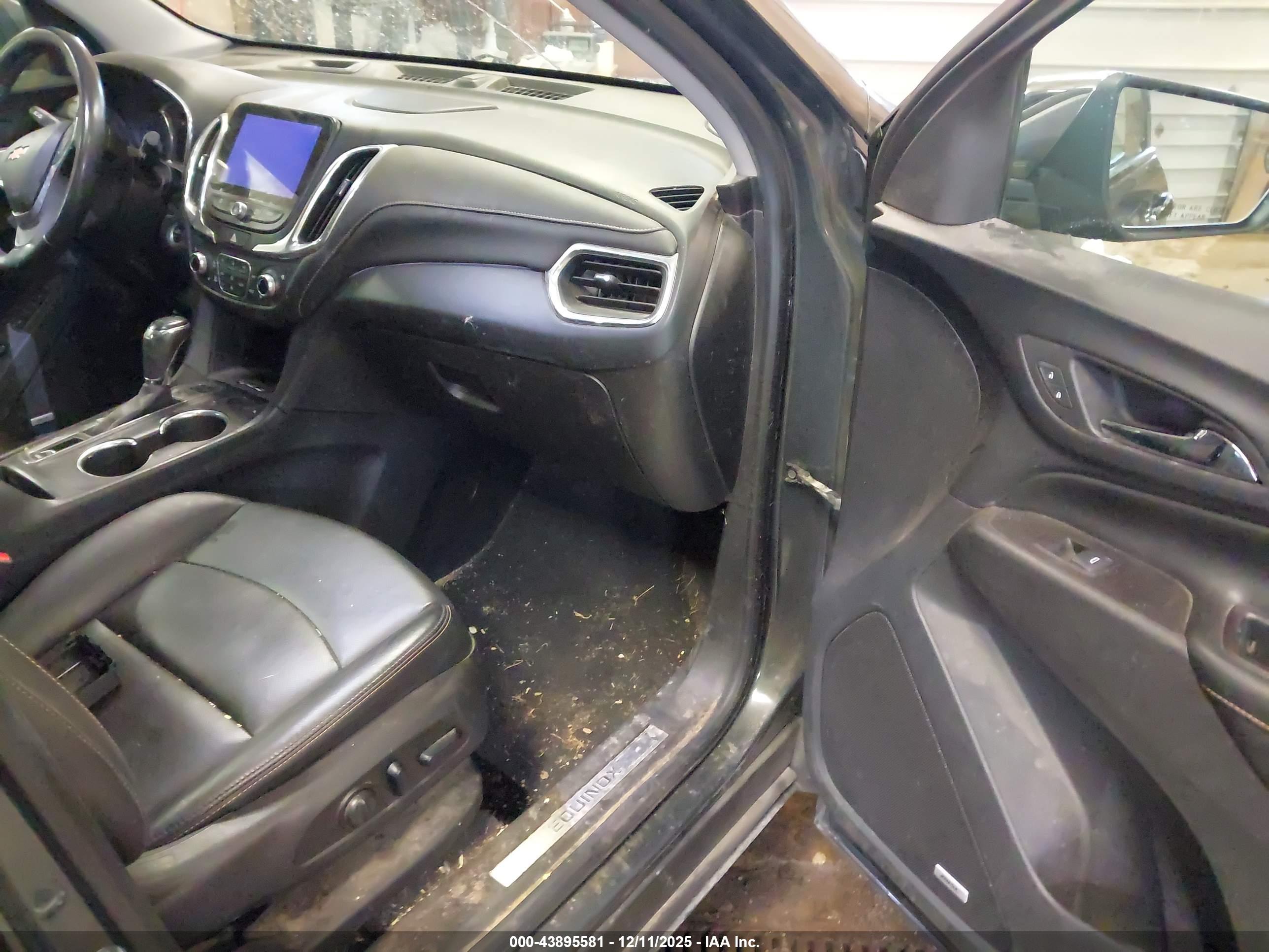 CHEVROLET EQUINOX image 5