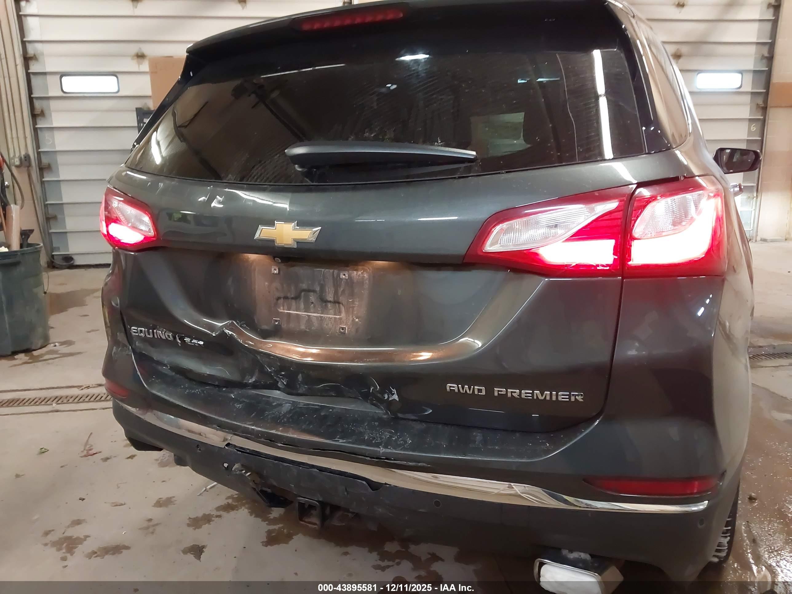 CHEVROLET EQUINOX image 6