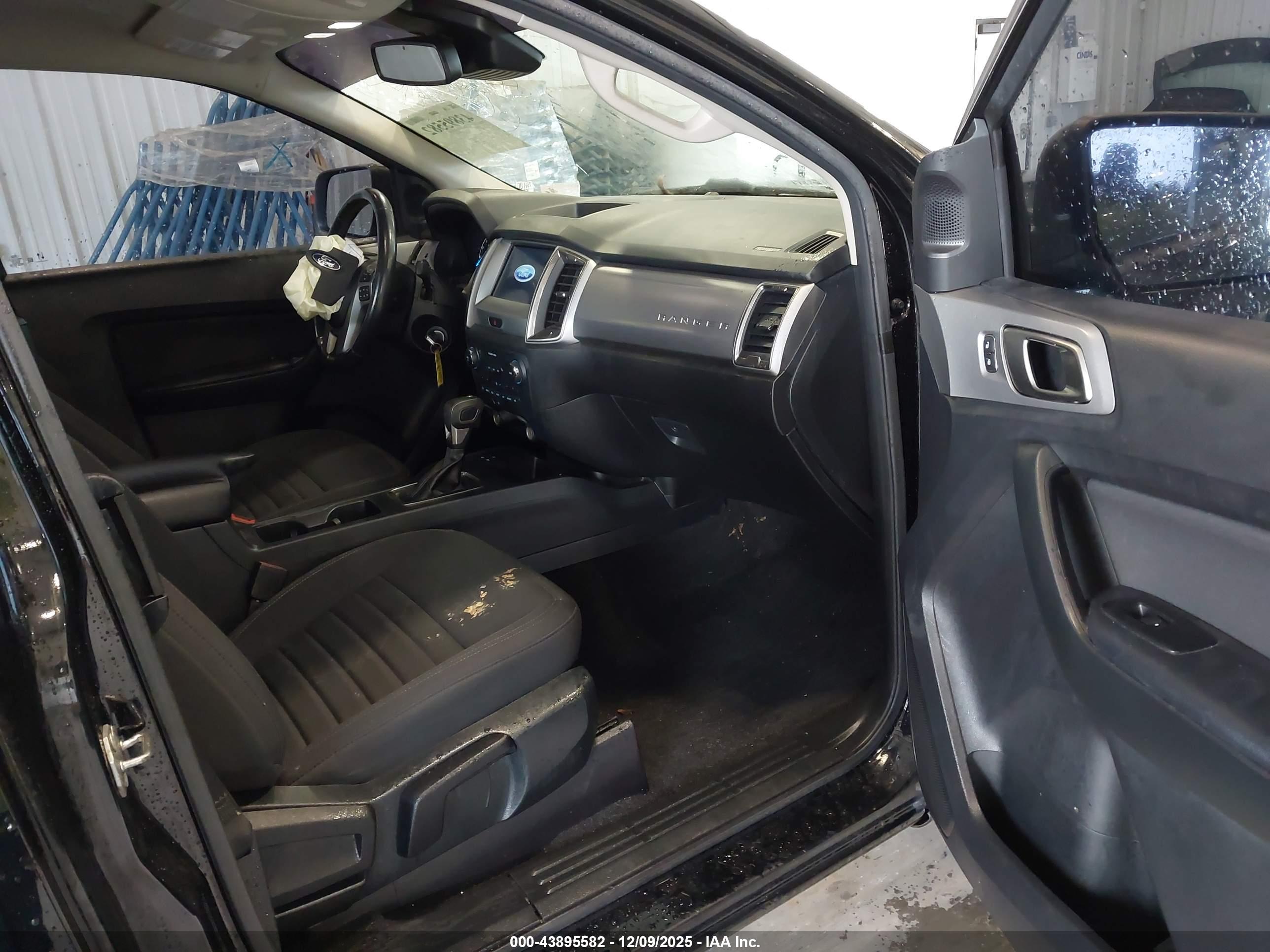 FORD RANGER image 5