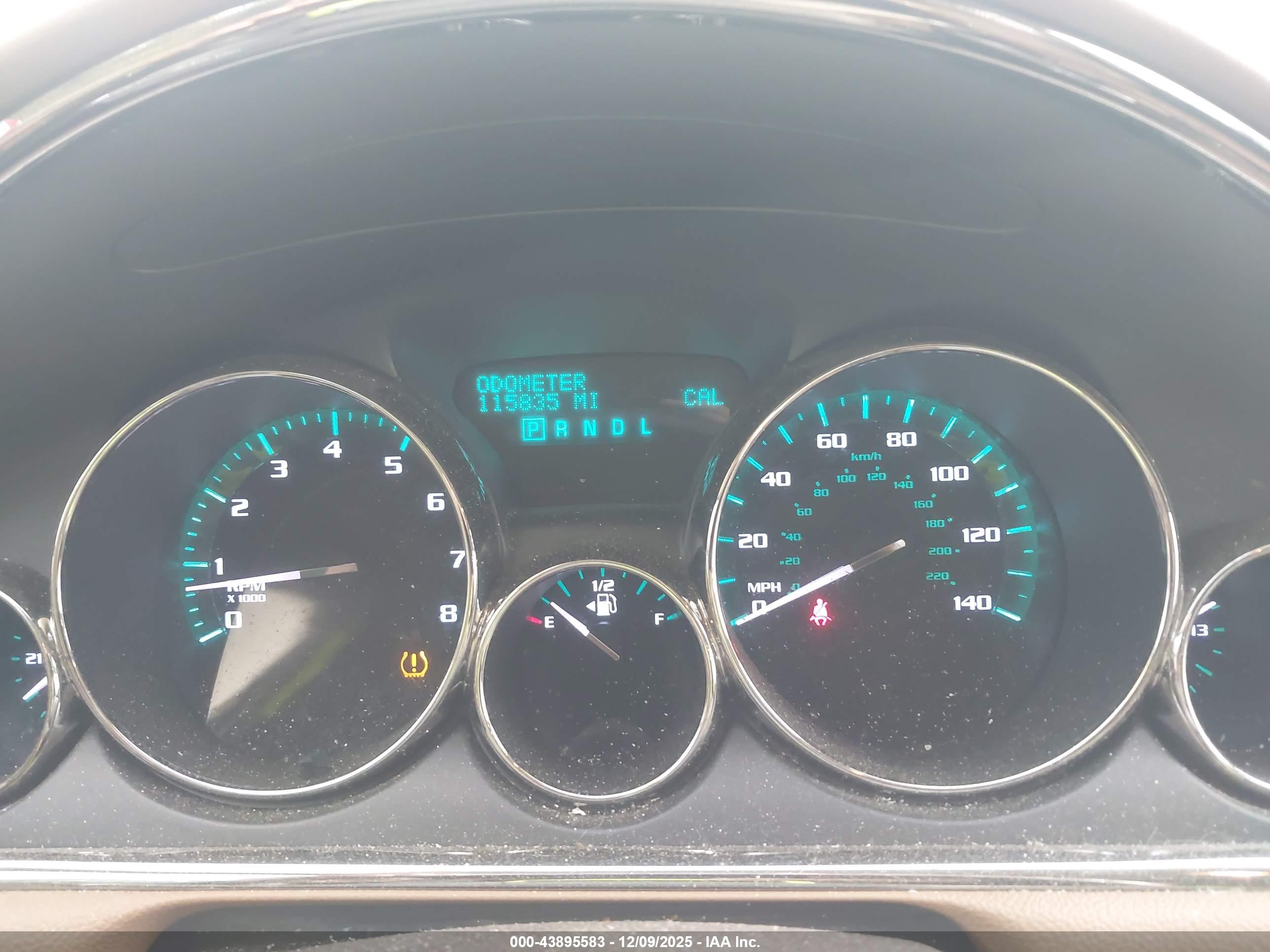 BUICK ENCLAVE image 7