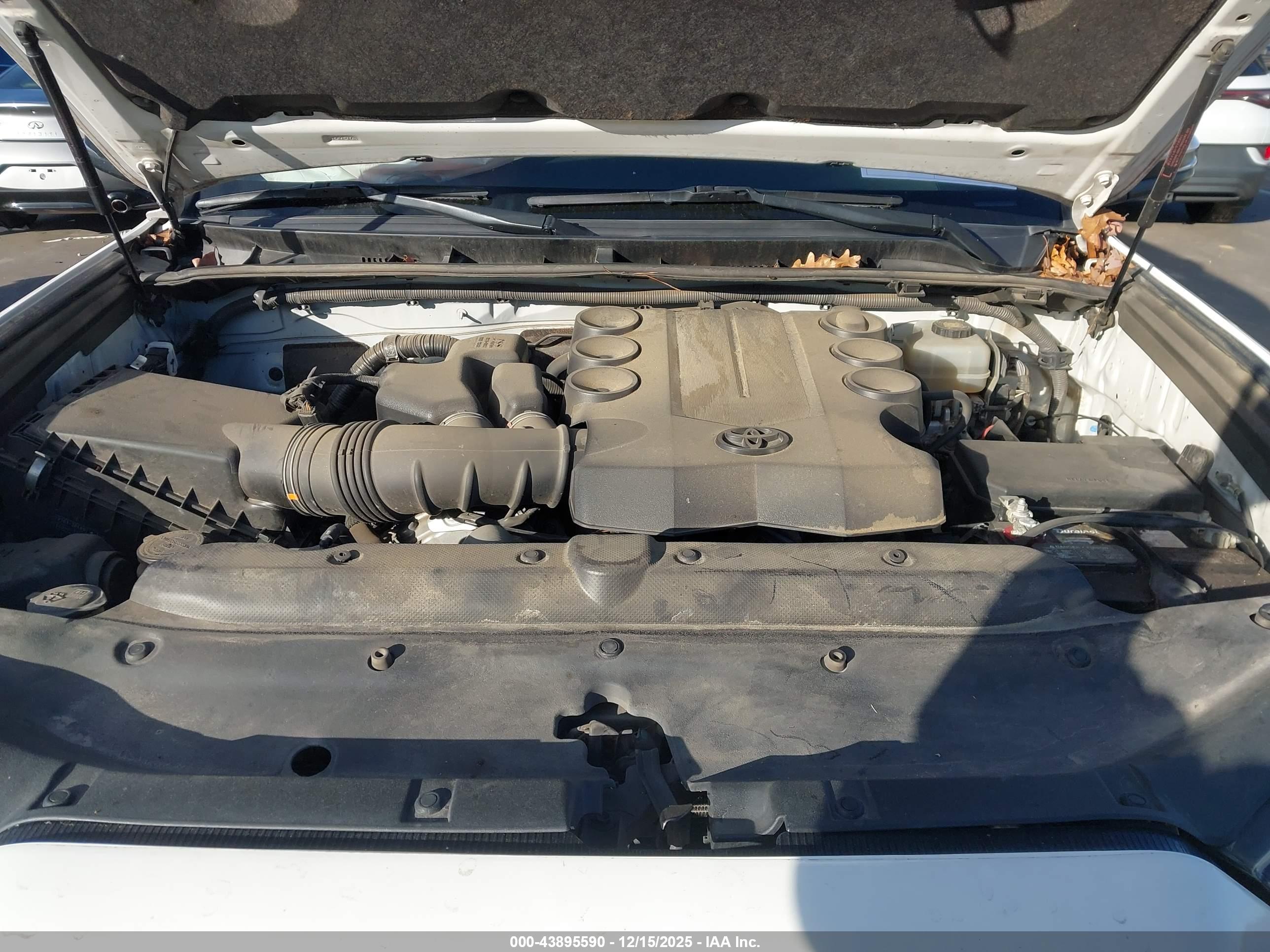 TOYOTA 4RUNNER image 10