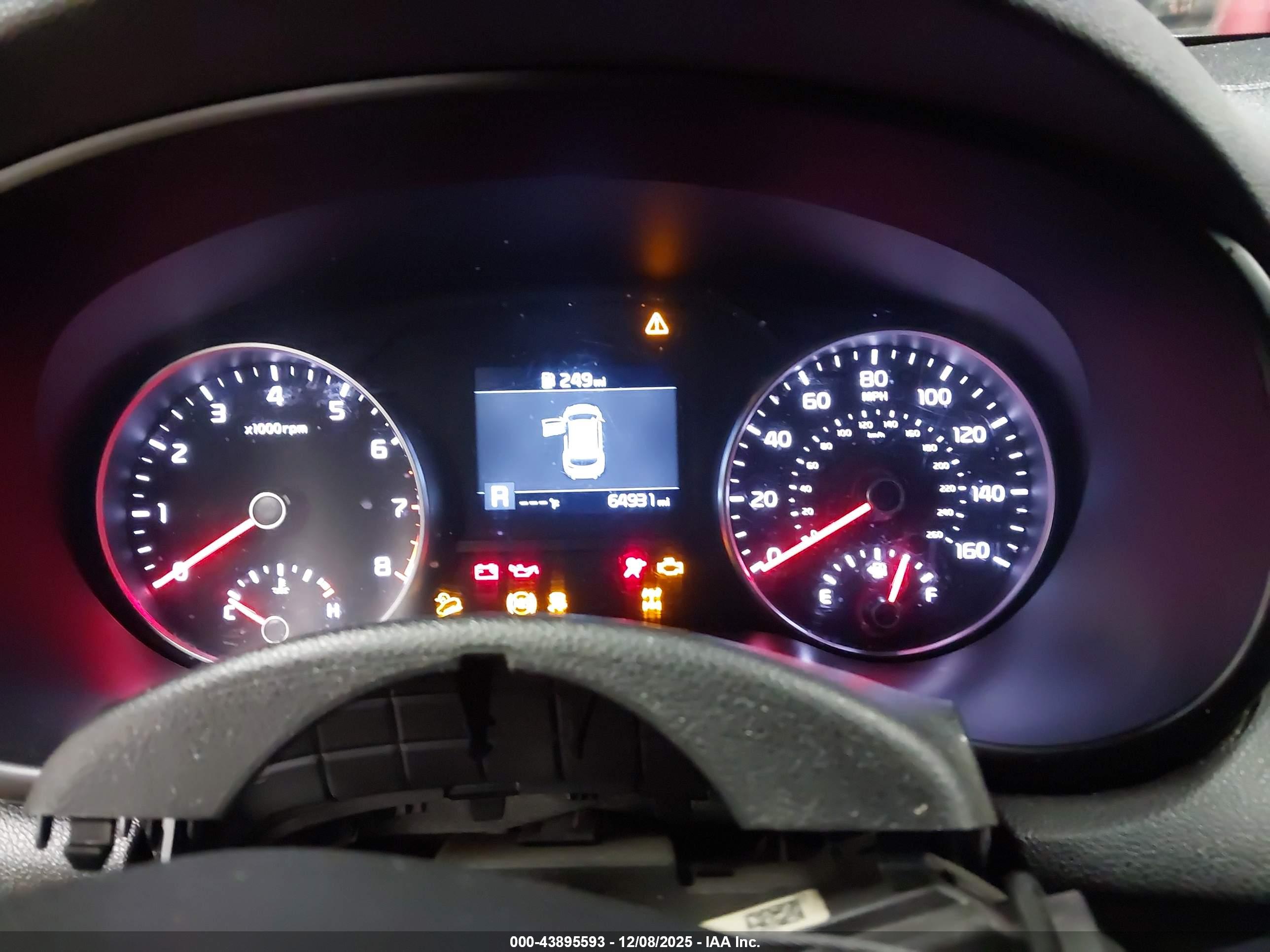 KIA SPORTAGE image 7